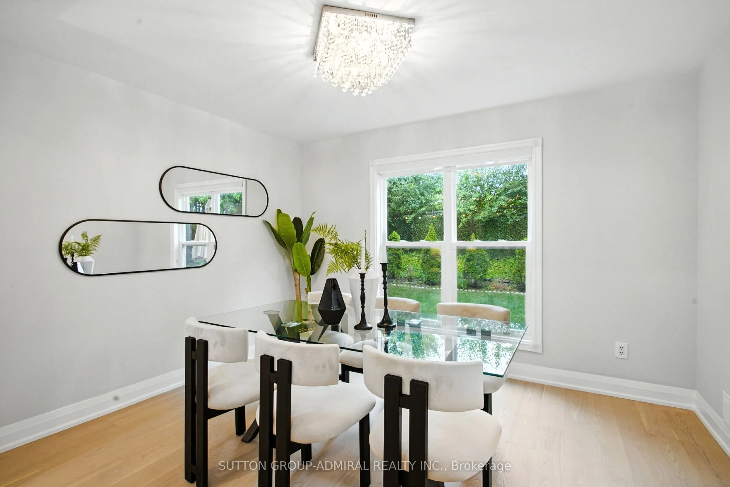 14 Willowbrook Road