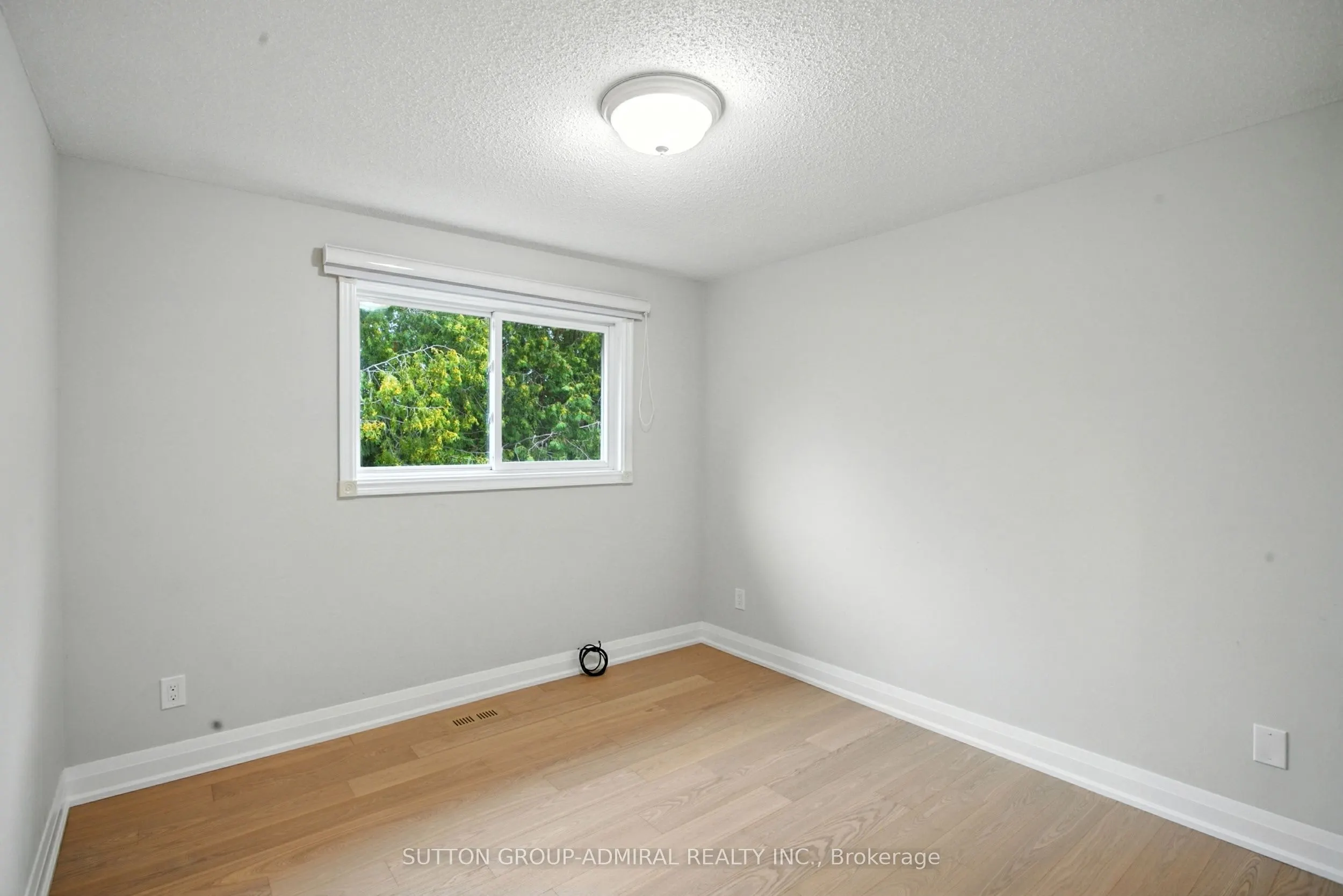 14 Willowbrook Road