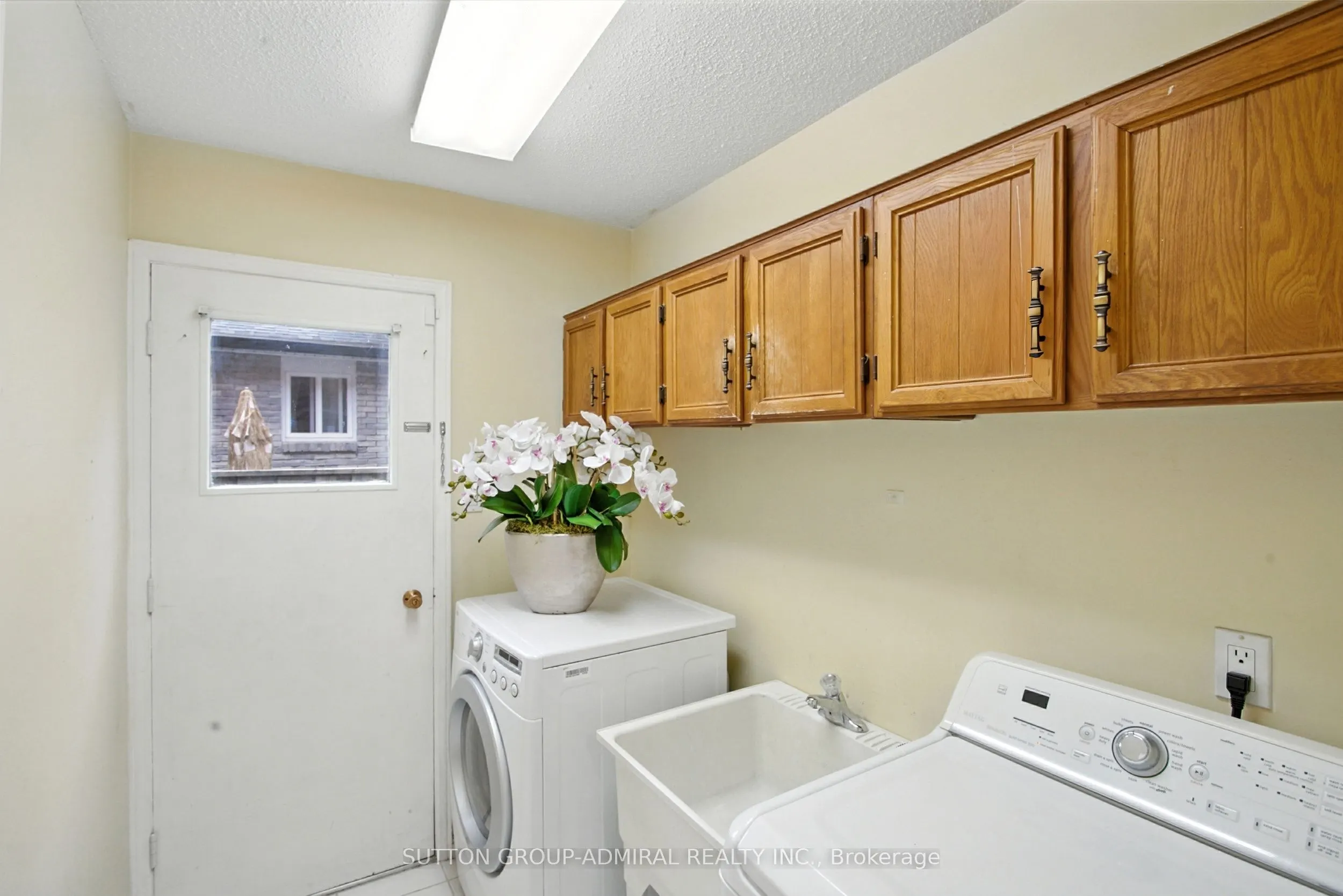 14 Willowbrook Road