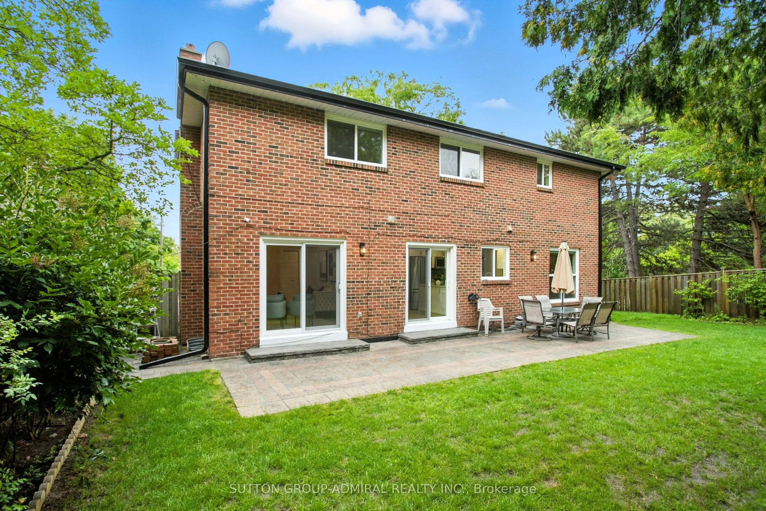 14 Willowbrook Road