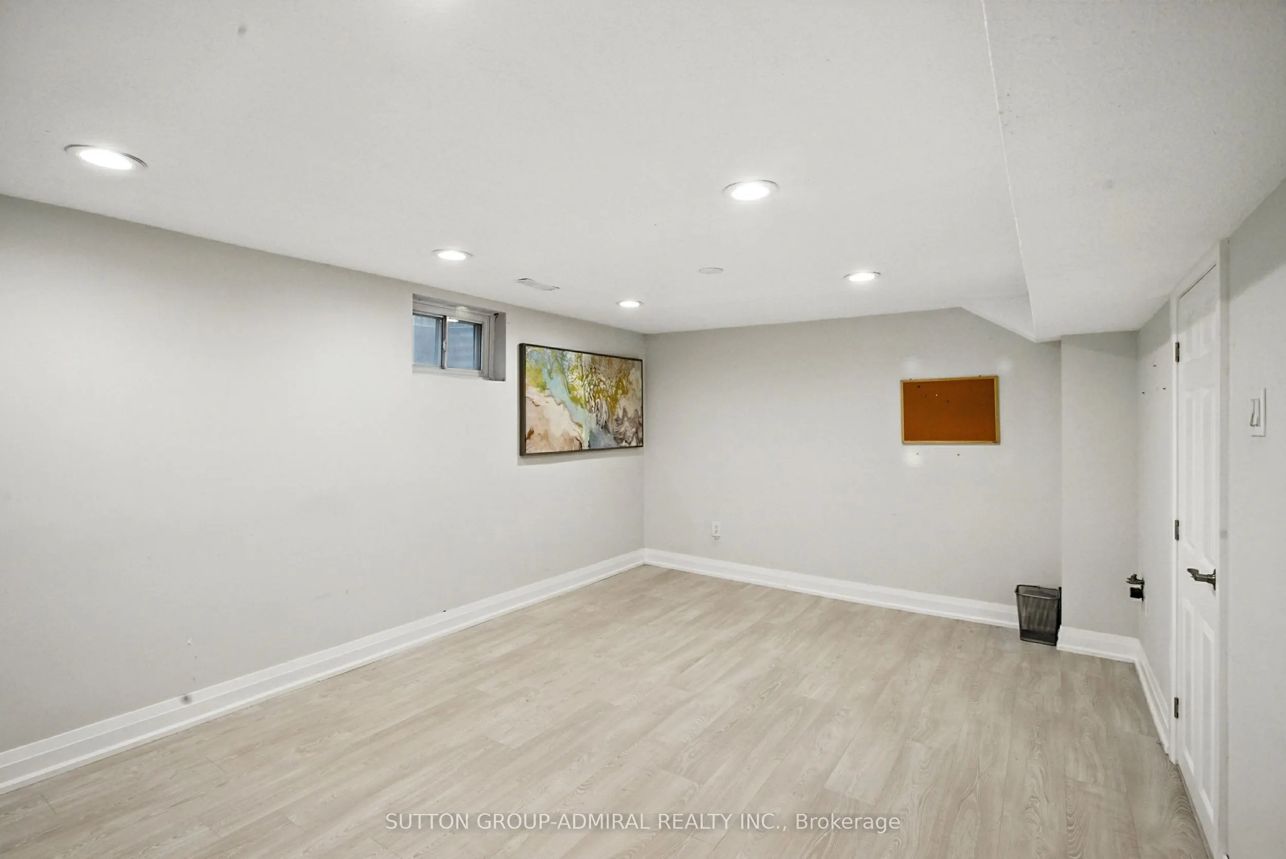 14 Willowbrook Road