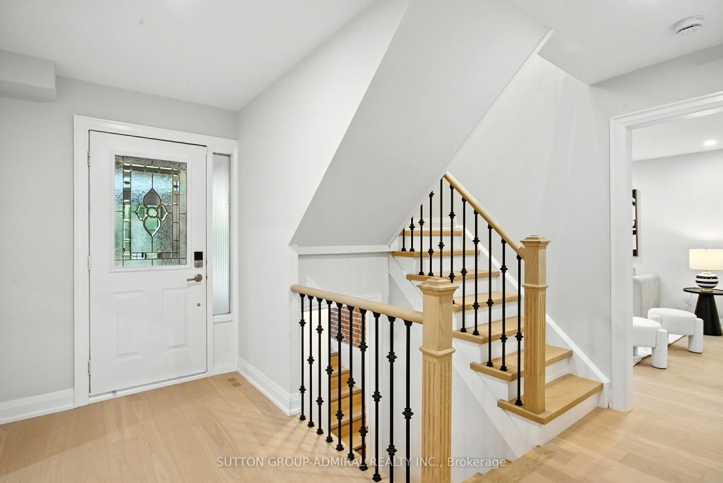 14 Willowbrook Road