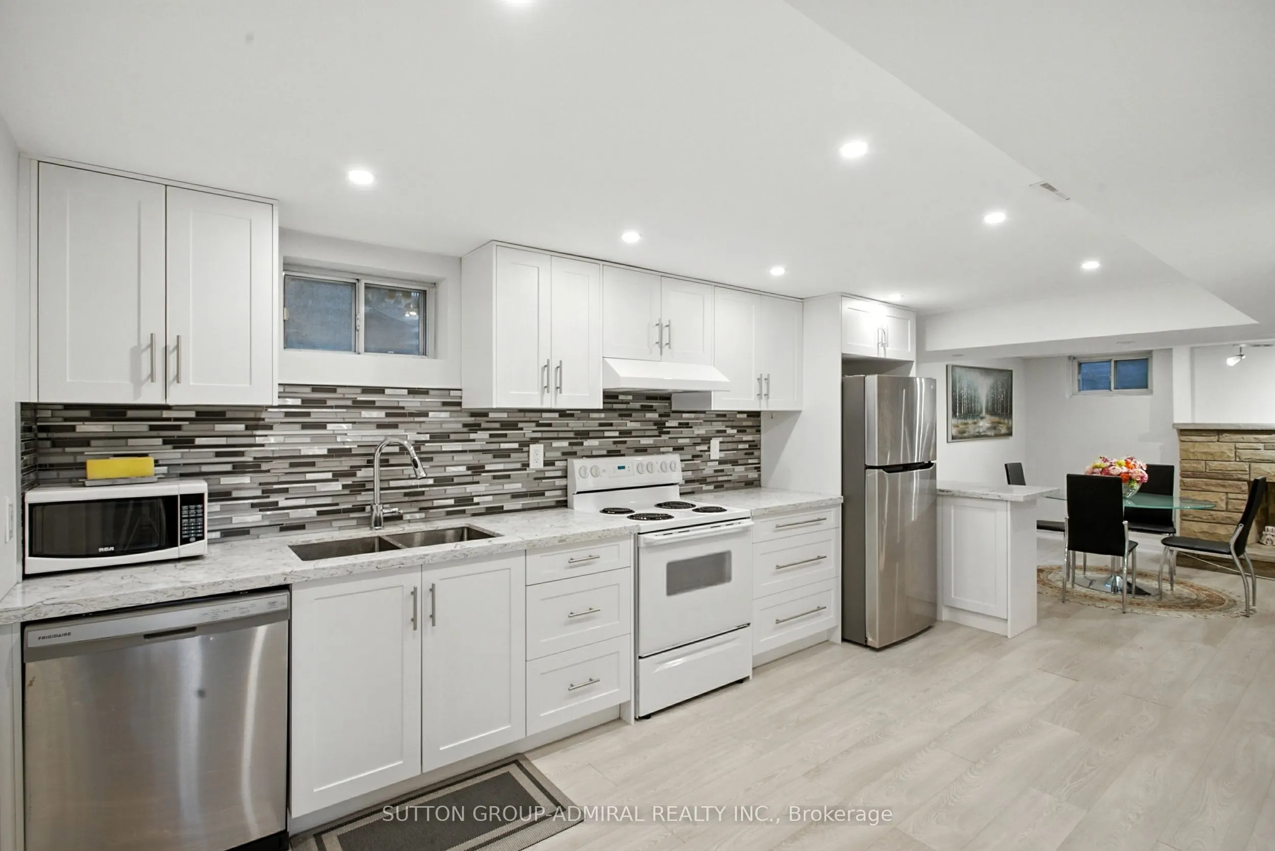 14 Willowbrook Road