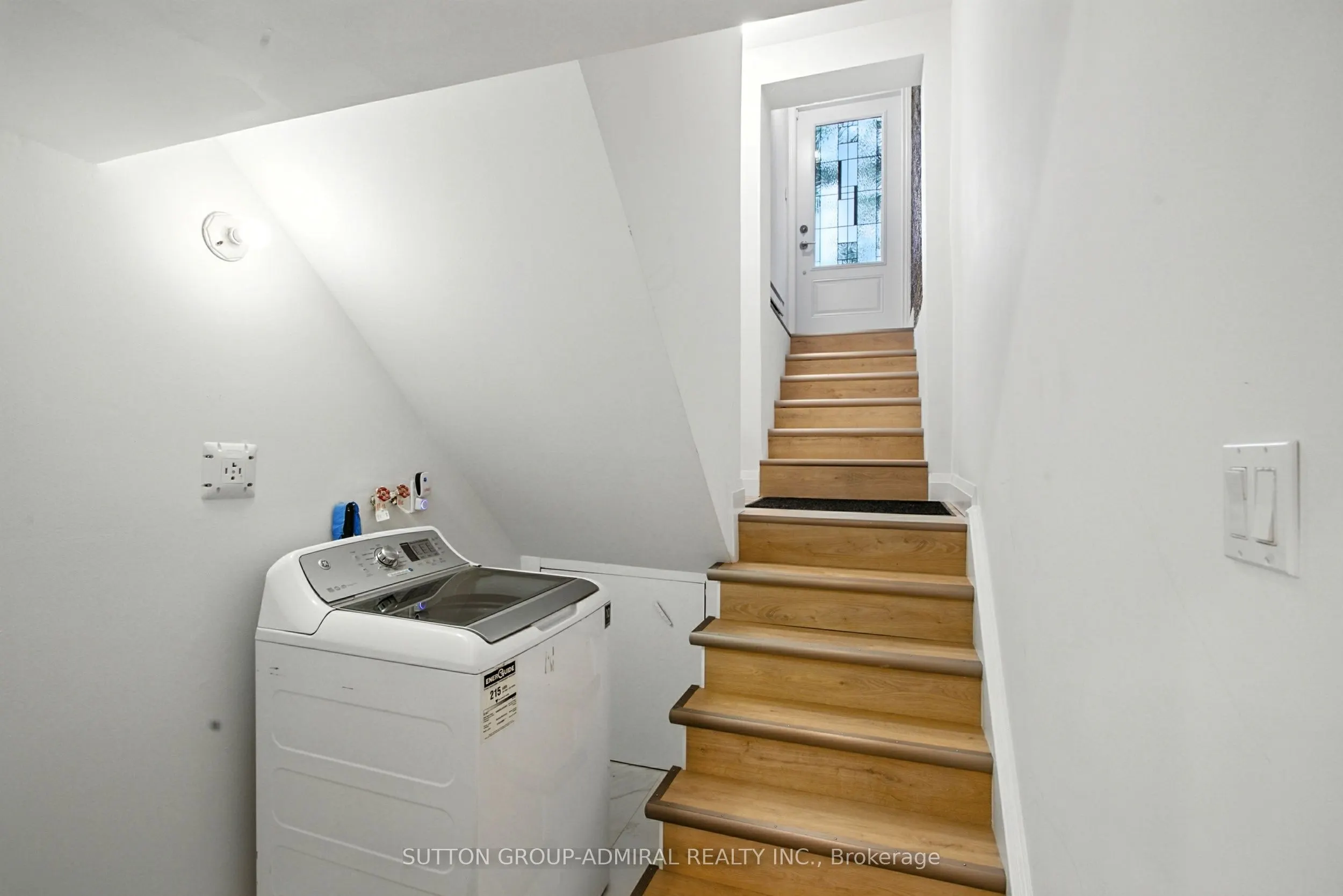 14 Willowbrook Road