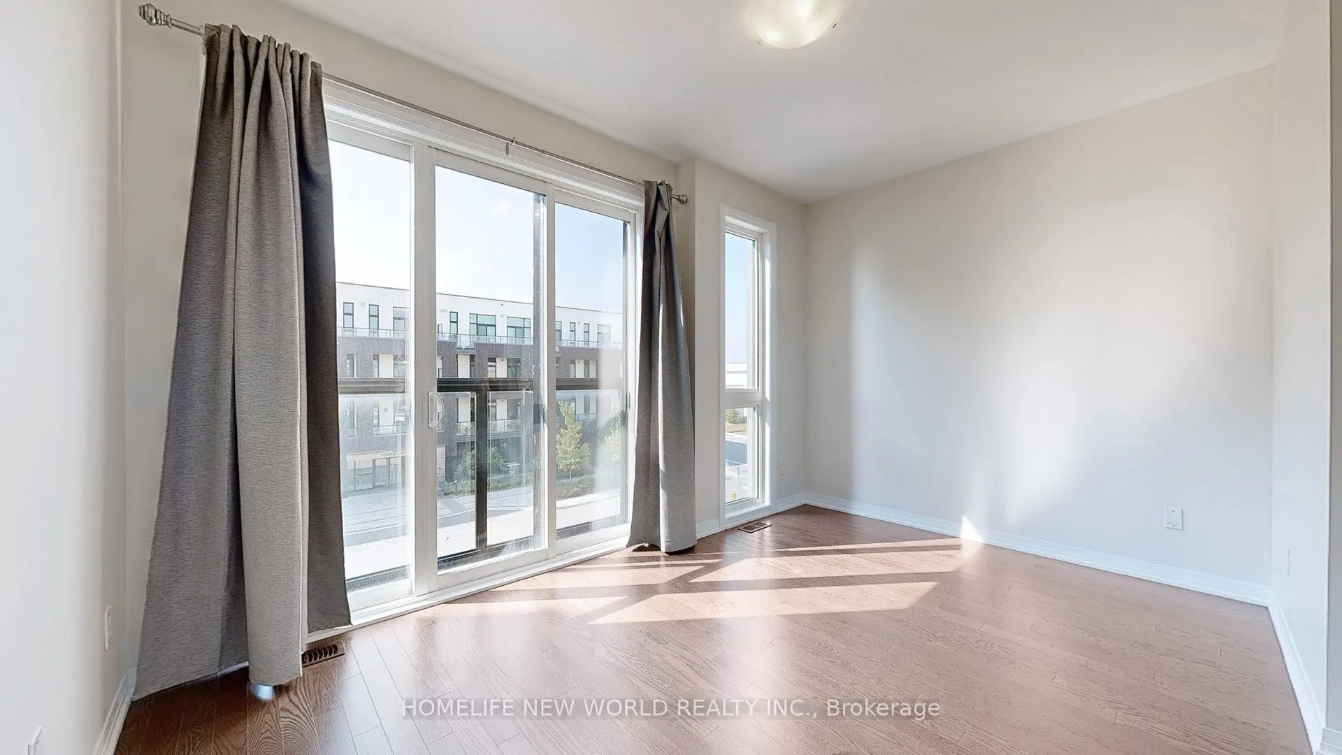1697 Bur Oak Avenue, #32