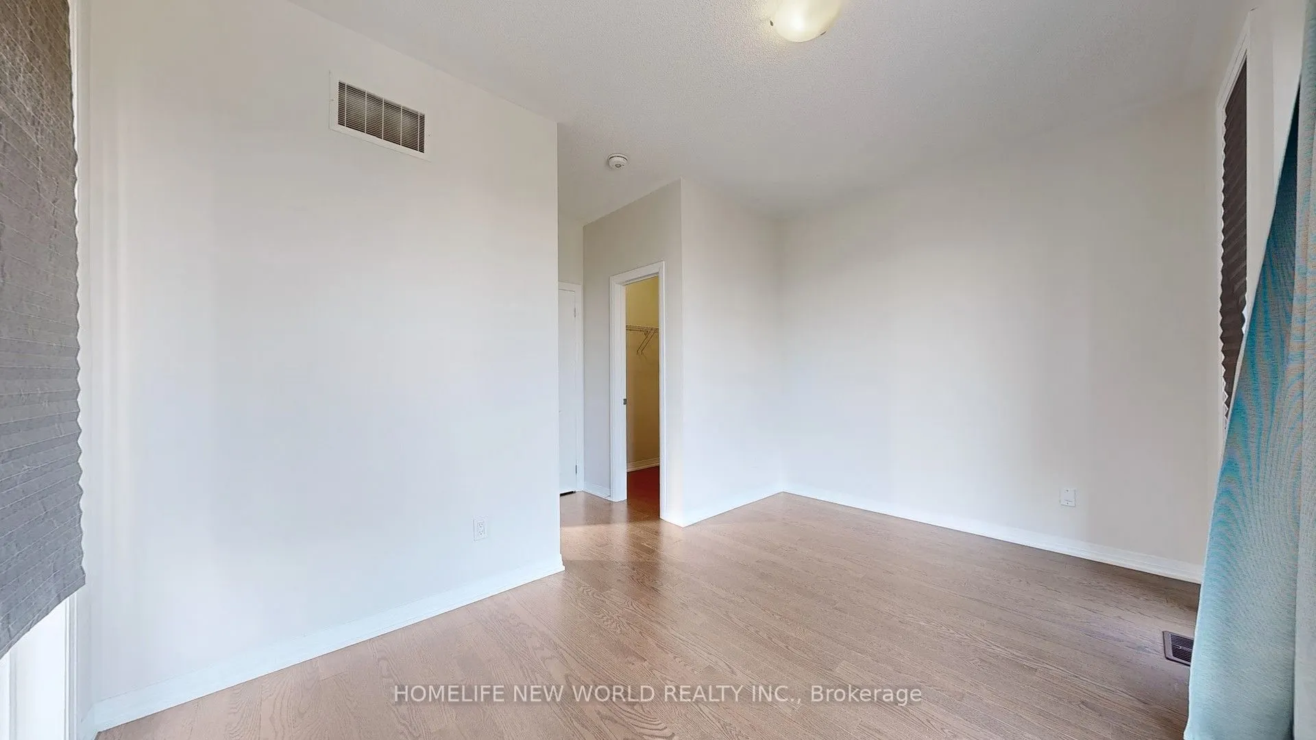 1697 Bur Oak Avenue, #32