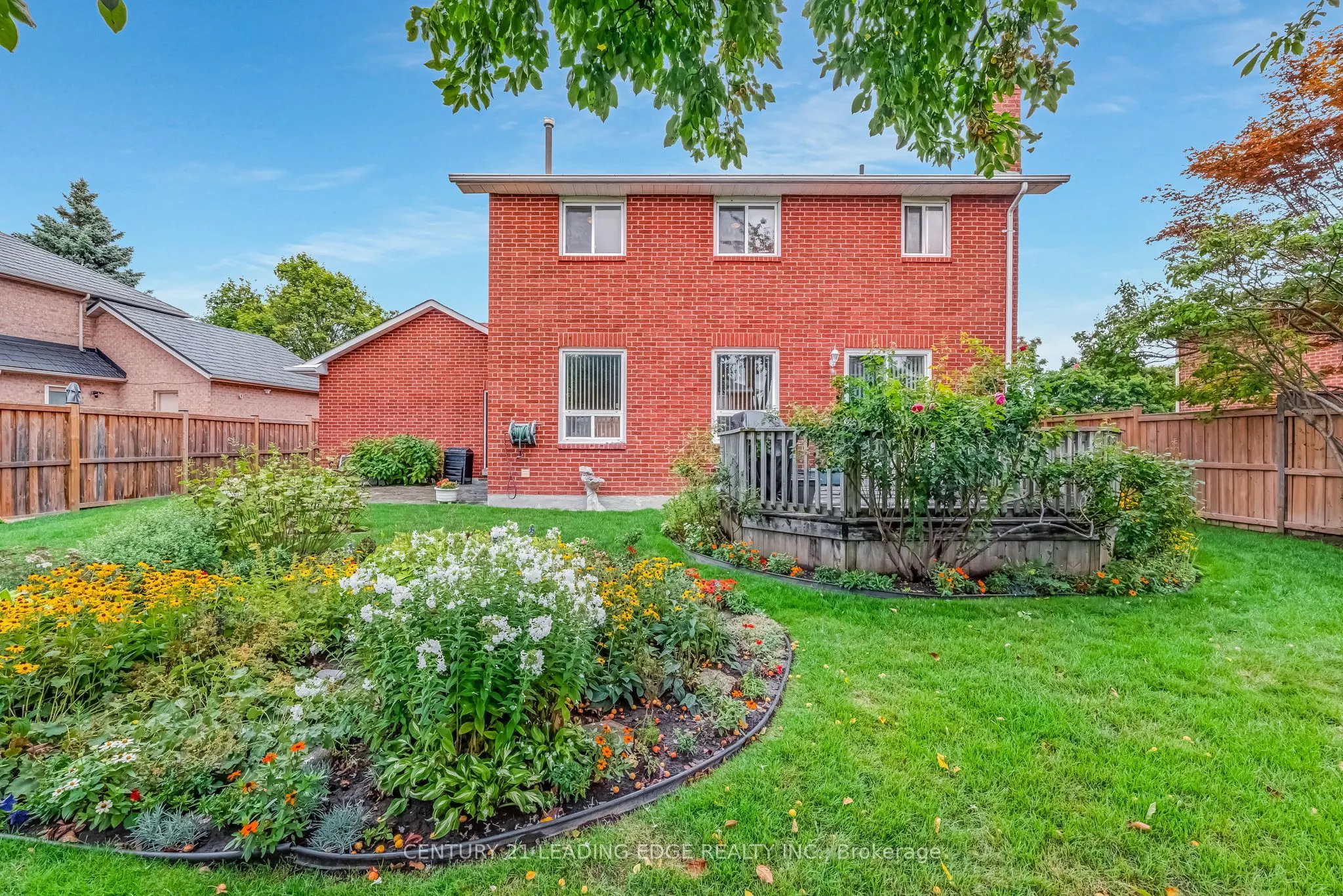 12 Flint Crescent