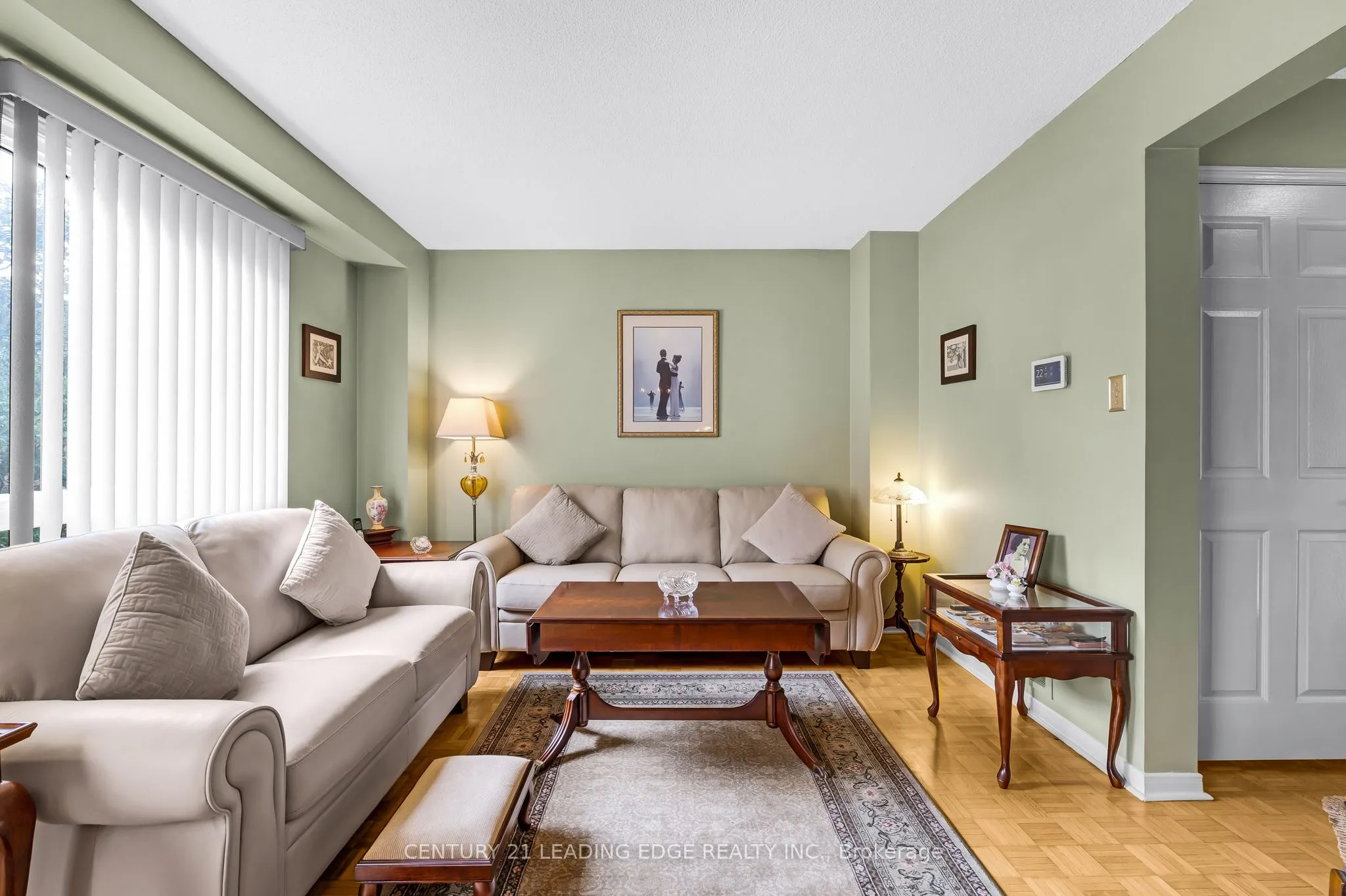 12 Flint Crescent