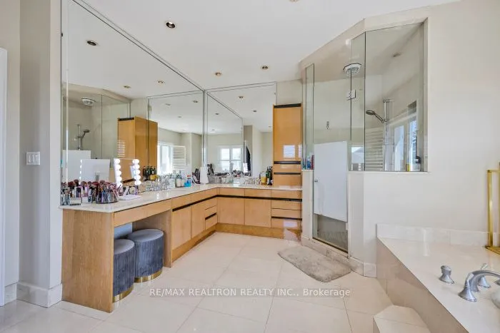124 Boake Trail