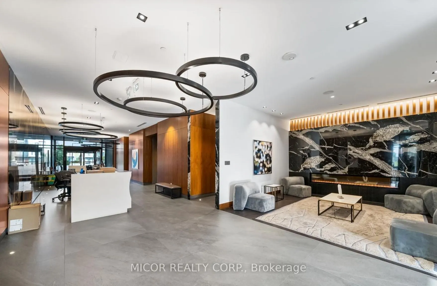 7895 Jane Street, #2208