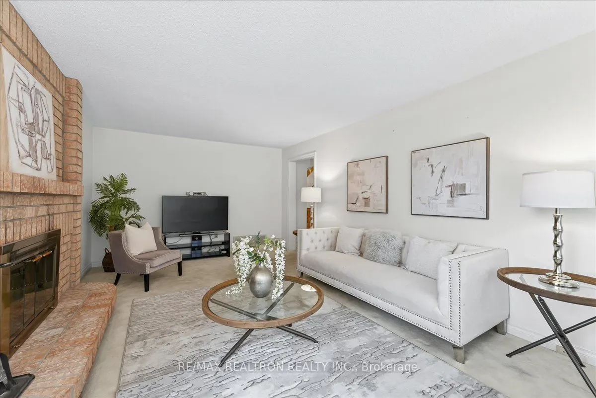 151 Lyndhurst Drive