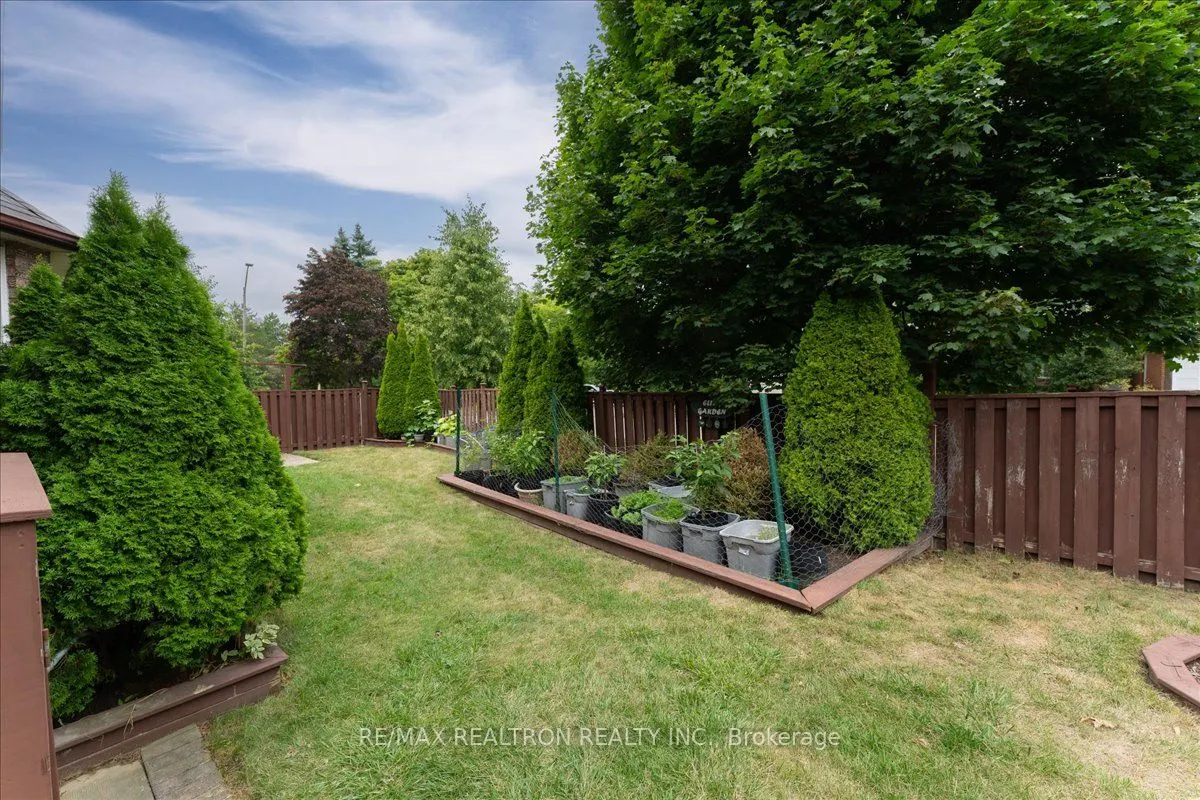 151 Lyndhurst Drive