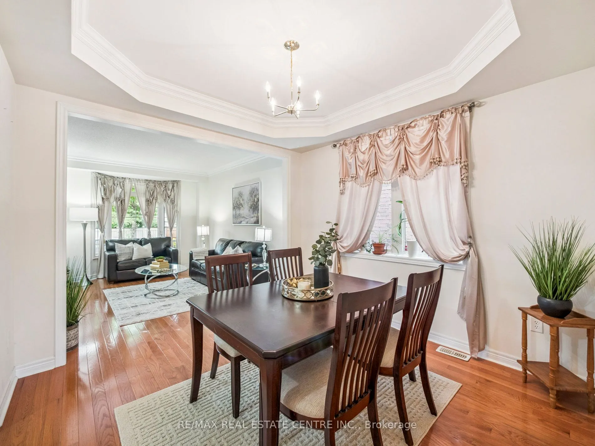 236 St Urbain Drive