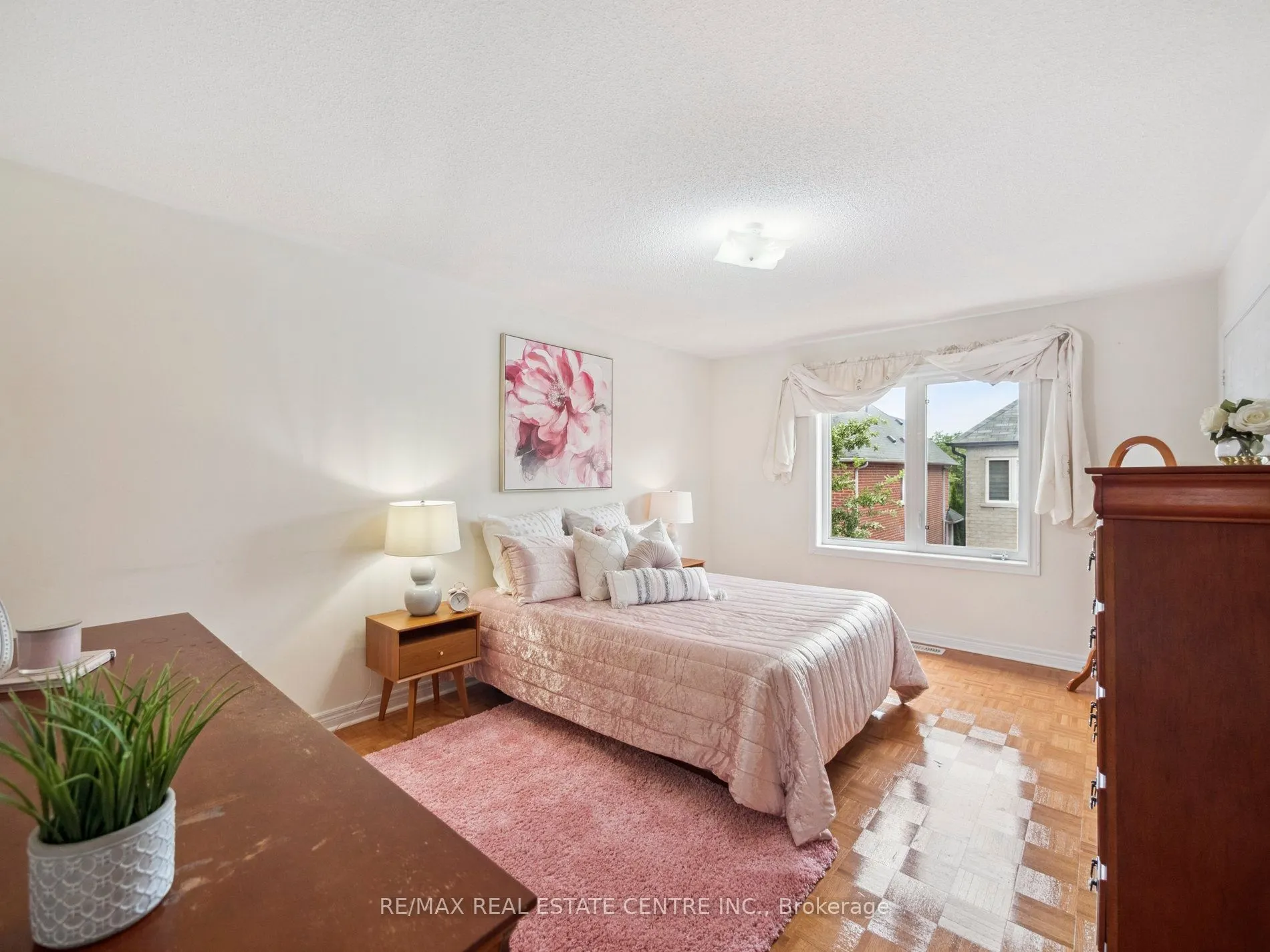 236 St Urbain Drive