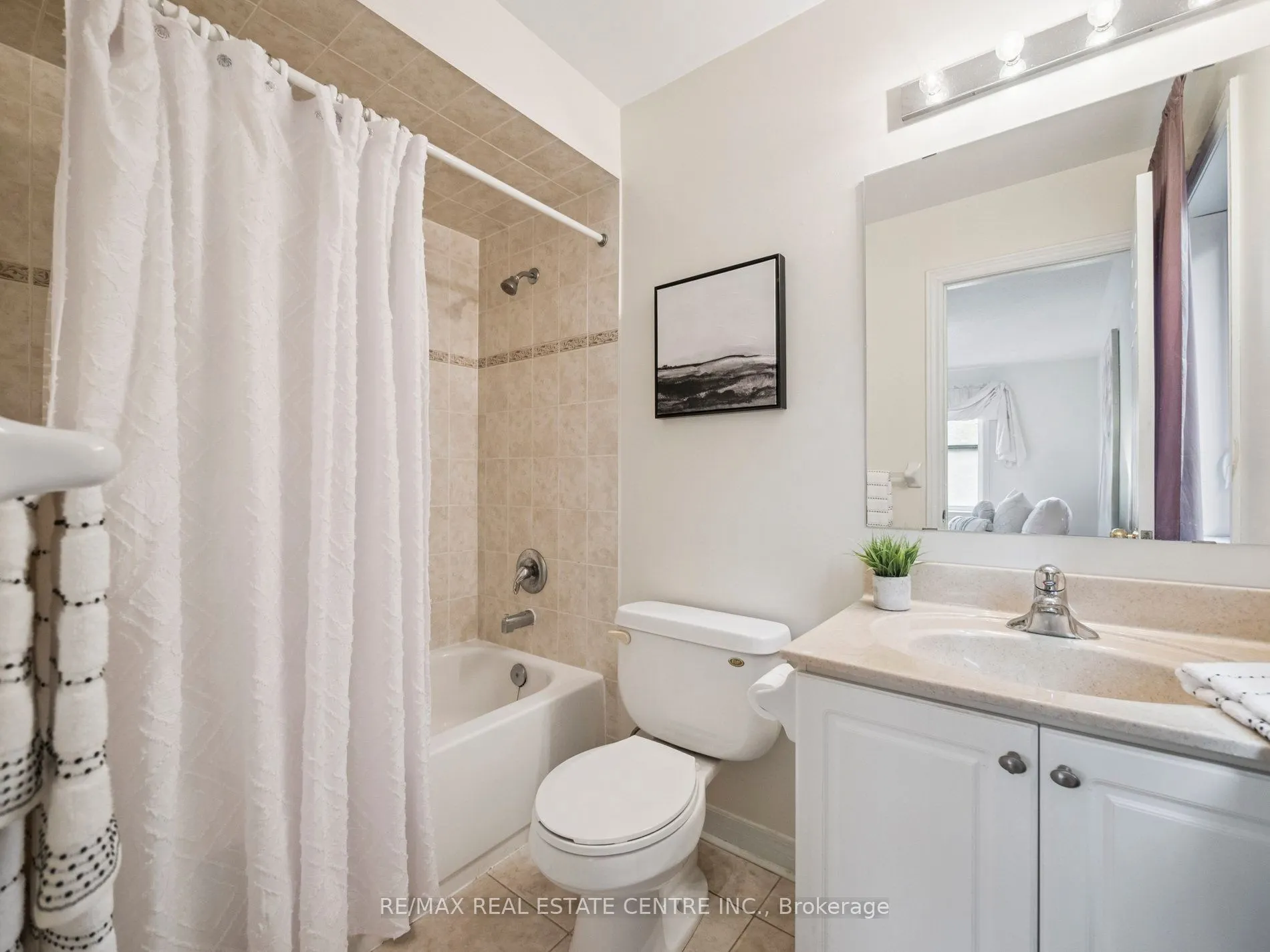 236 St Urbain Drive