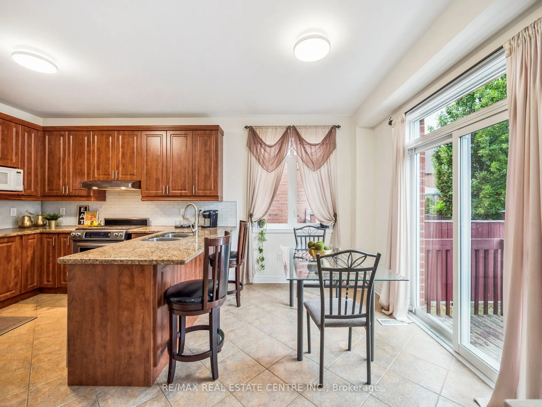 236 St Urbain Drive