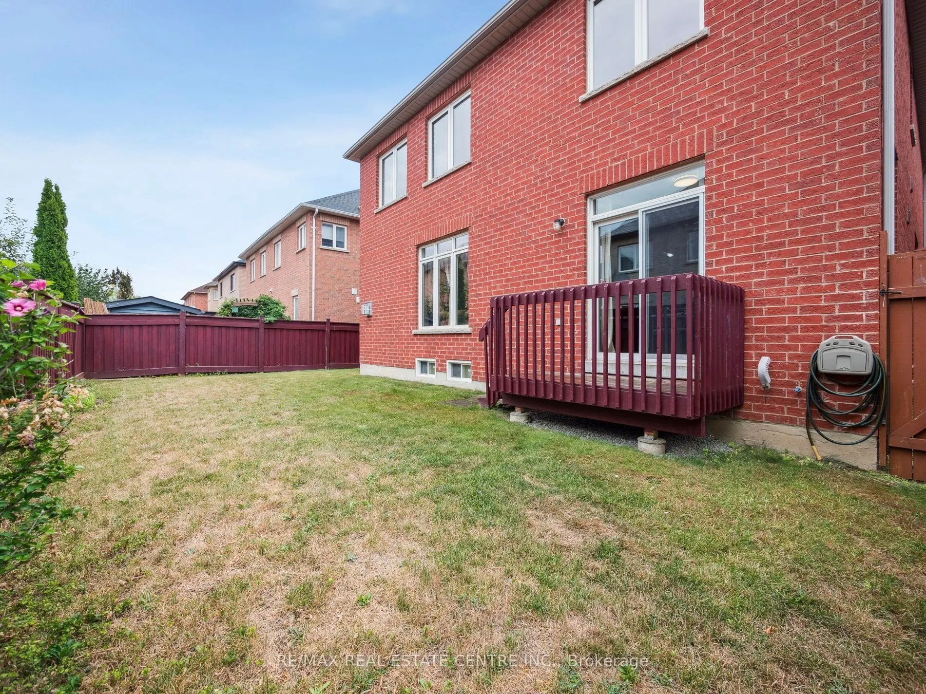 236 St Urbain Drive