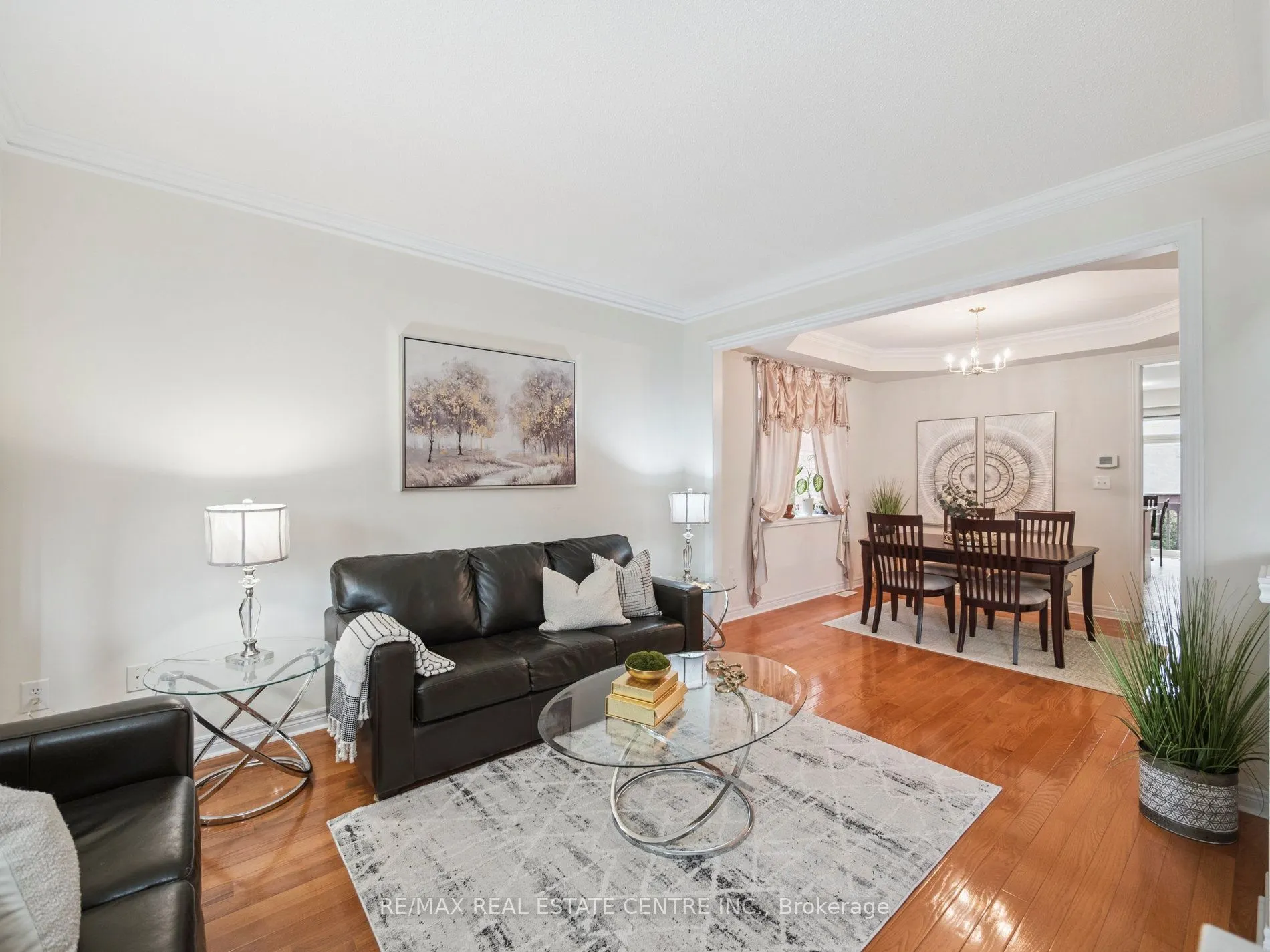 236 St Urbain Drive