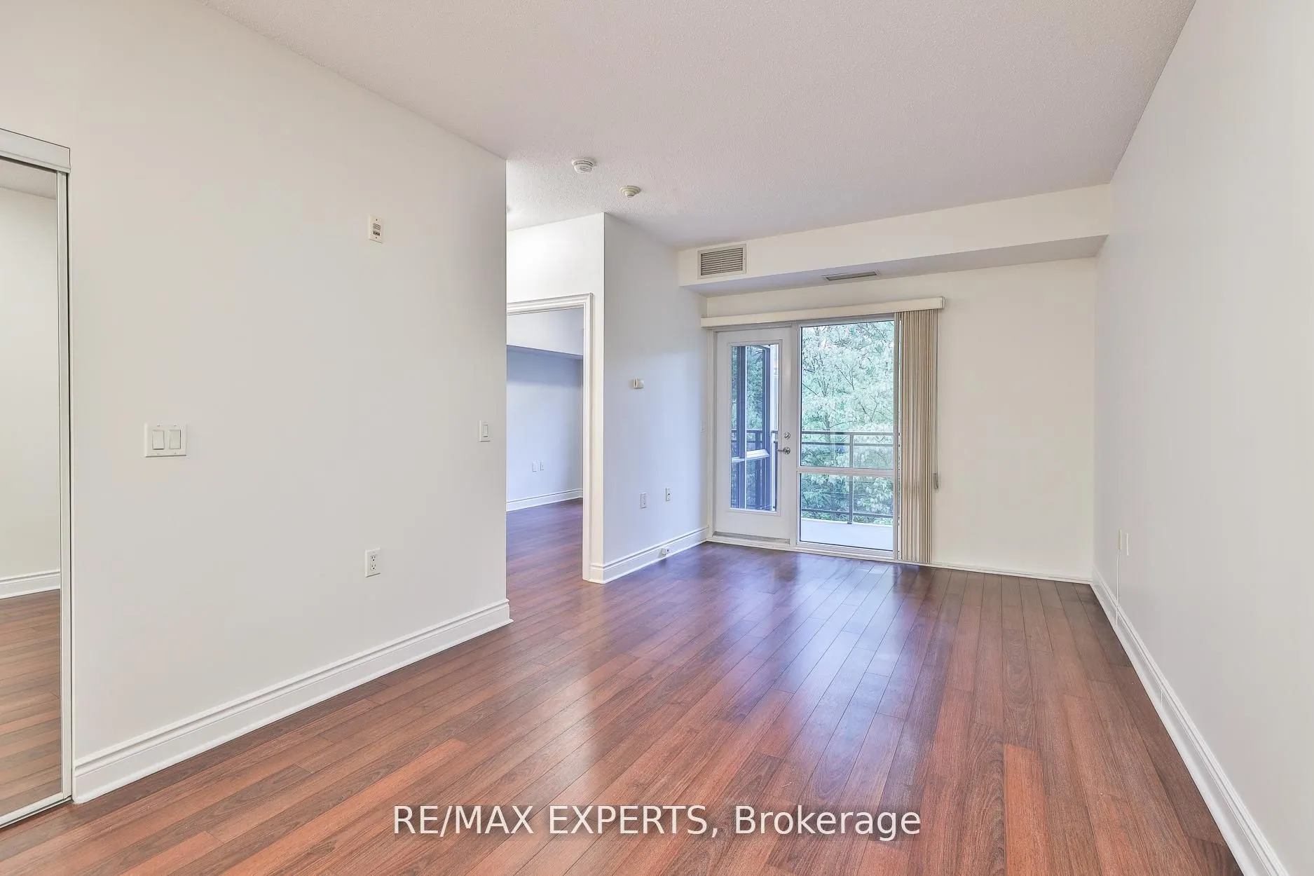 8201 Islington Avenue, #319