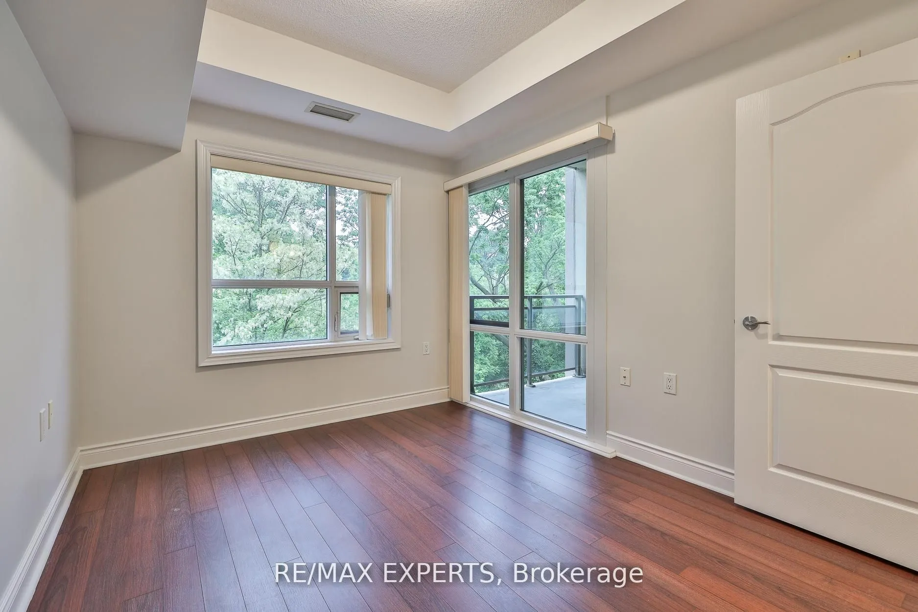 8201 Islington Avenue, #319