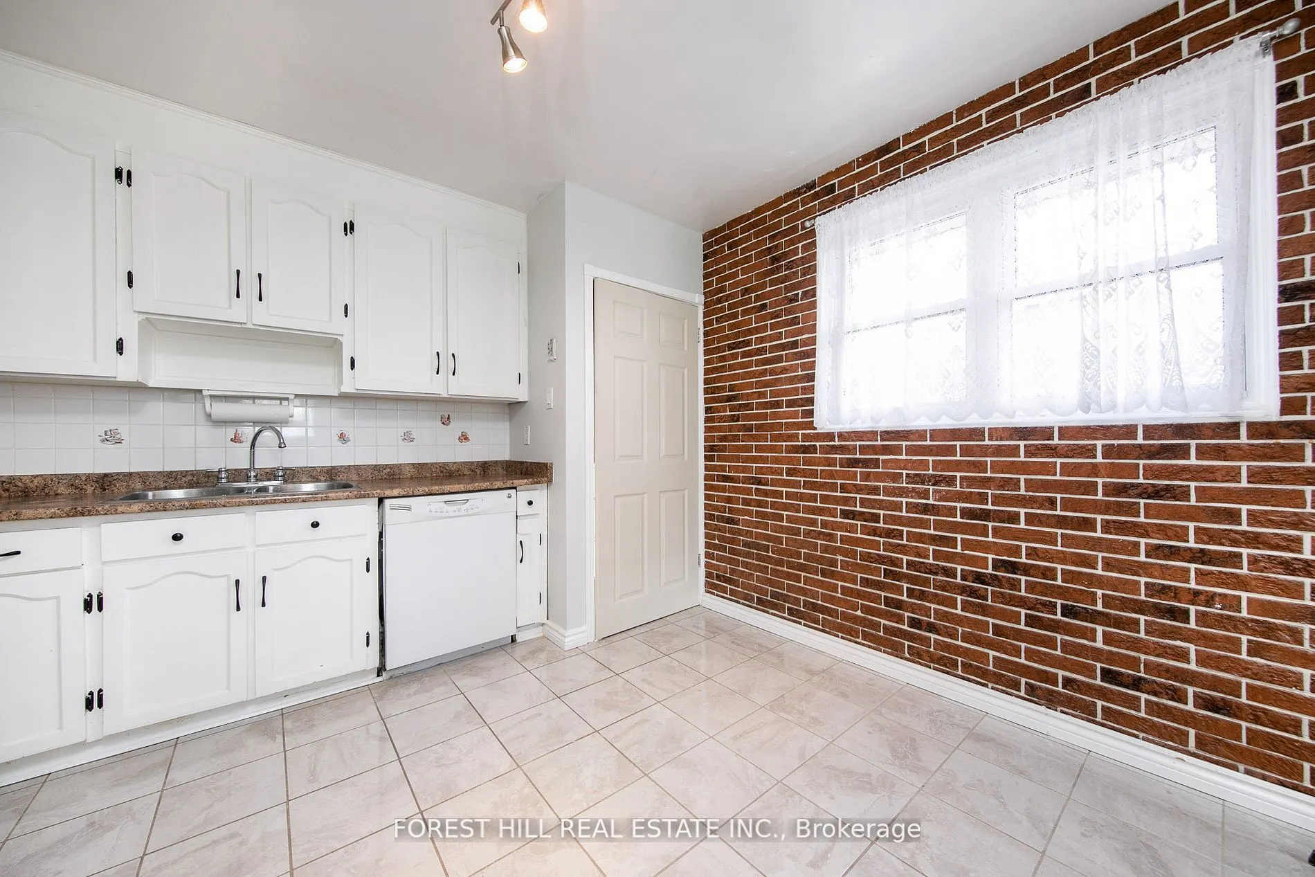 179 Septonne Avenue, #Main
