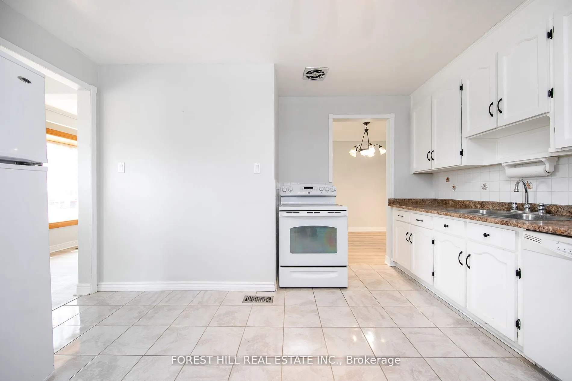 179 Septonne Avenue, #Main