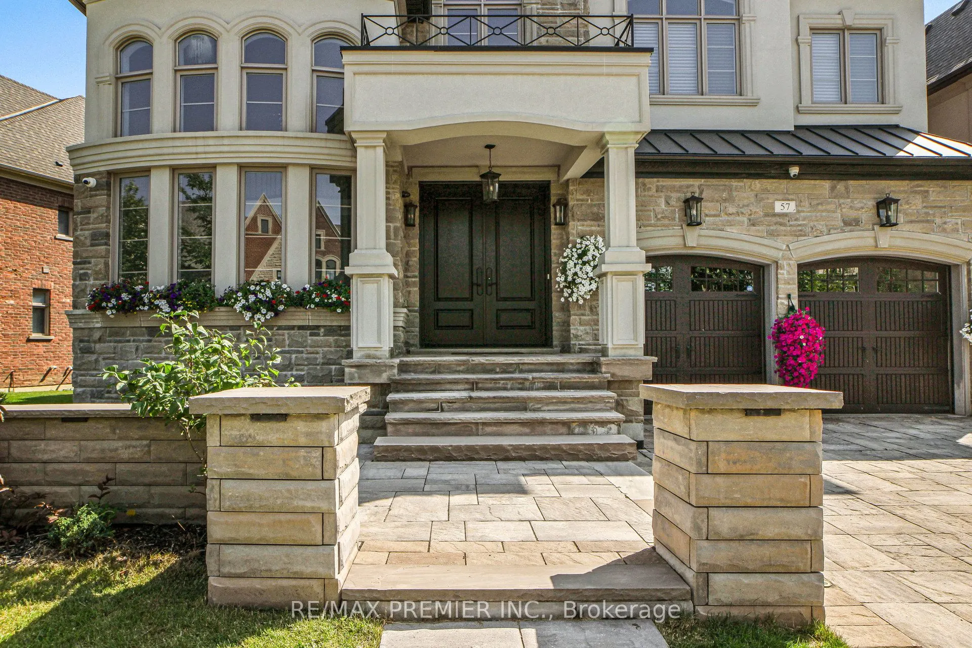 57 Hogan Court