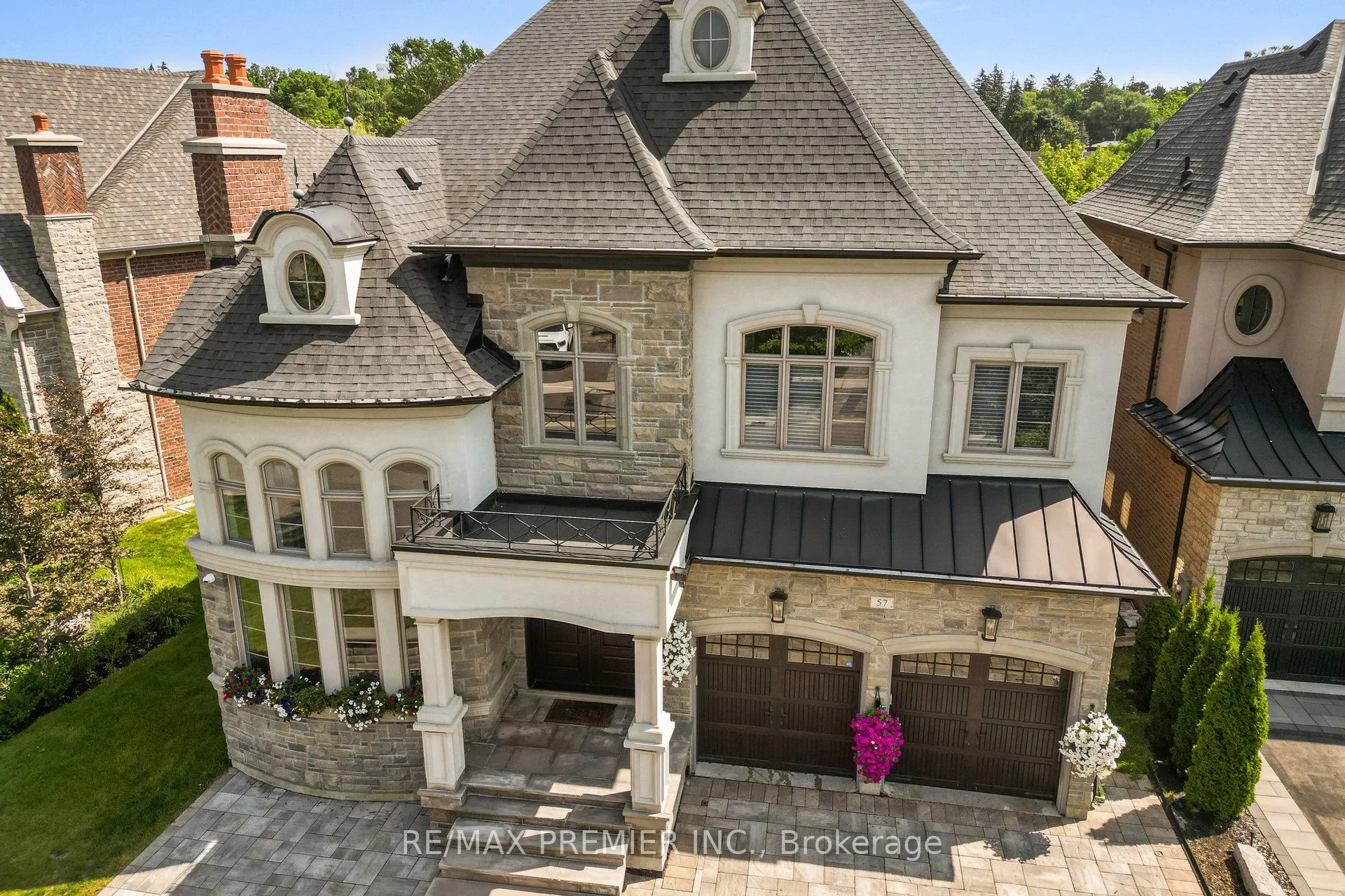 57 Hogan Court