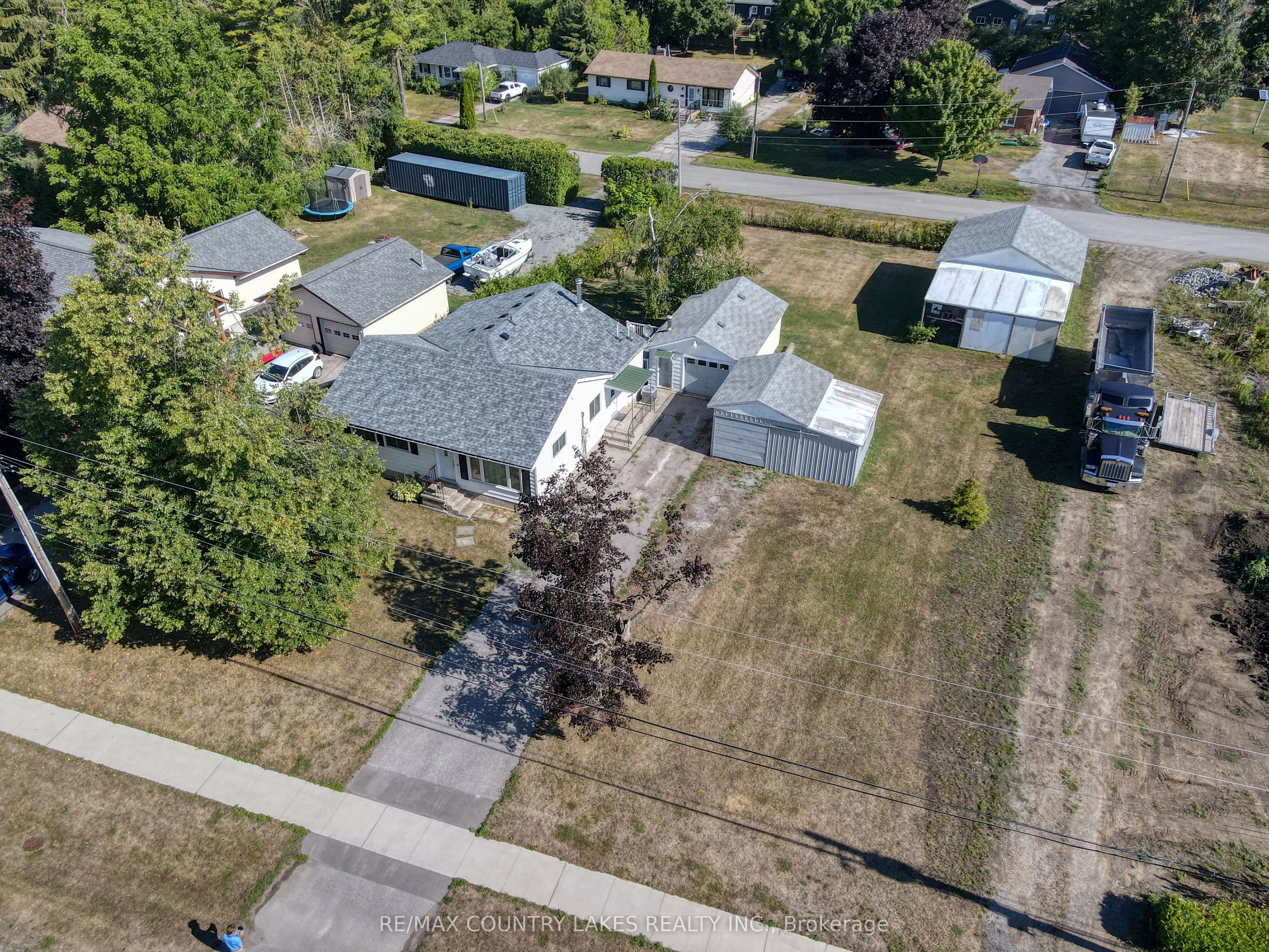 122 Victoria Avenue
