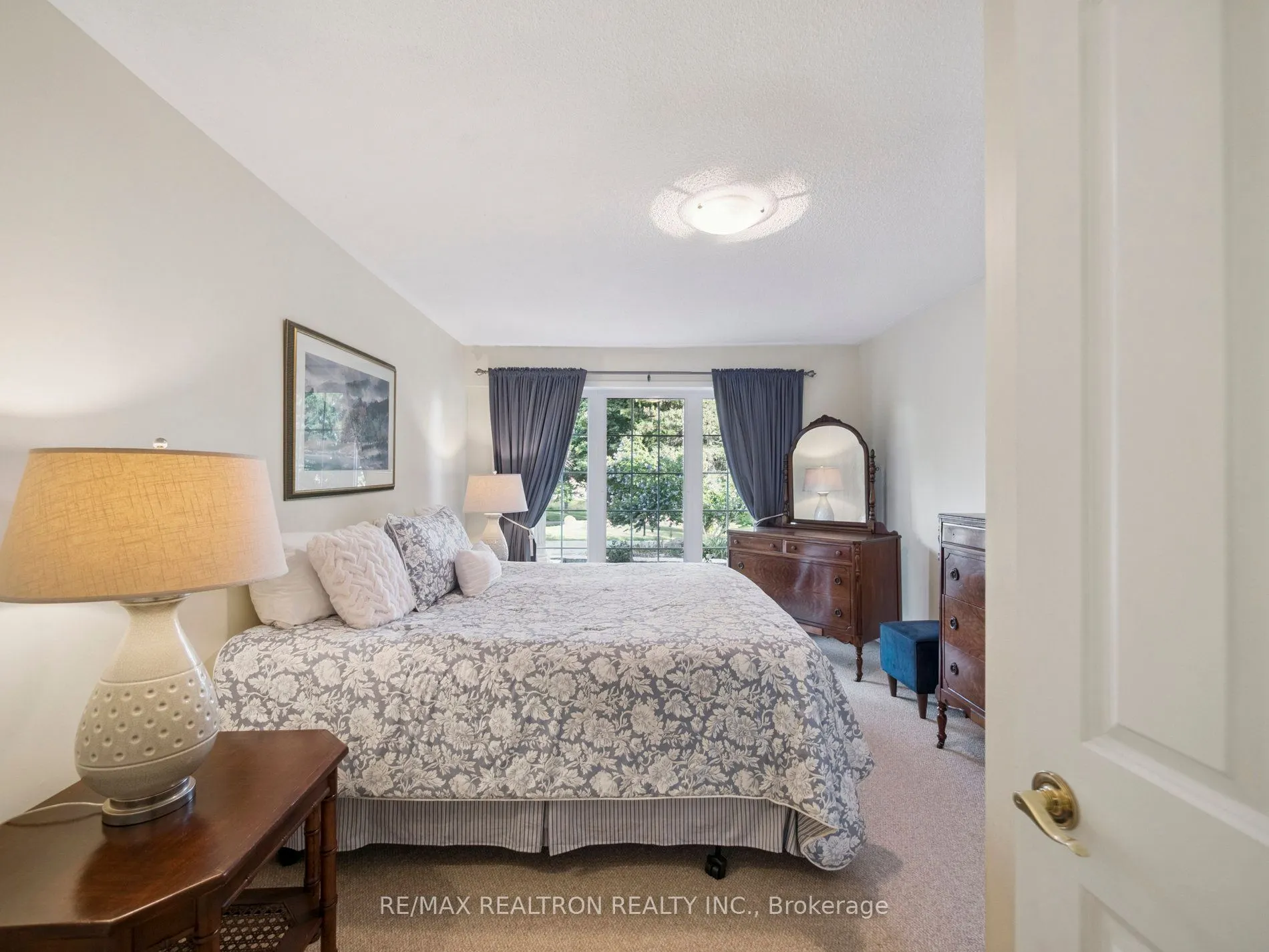 668 Mount Albert Road