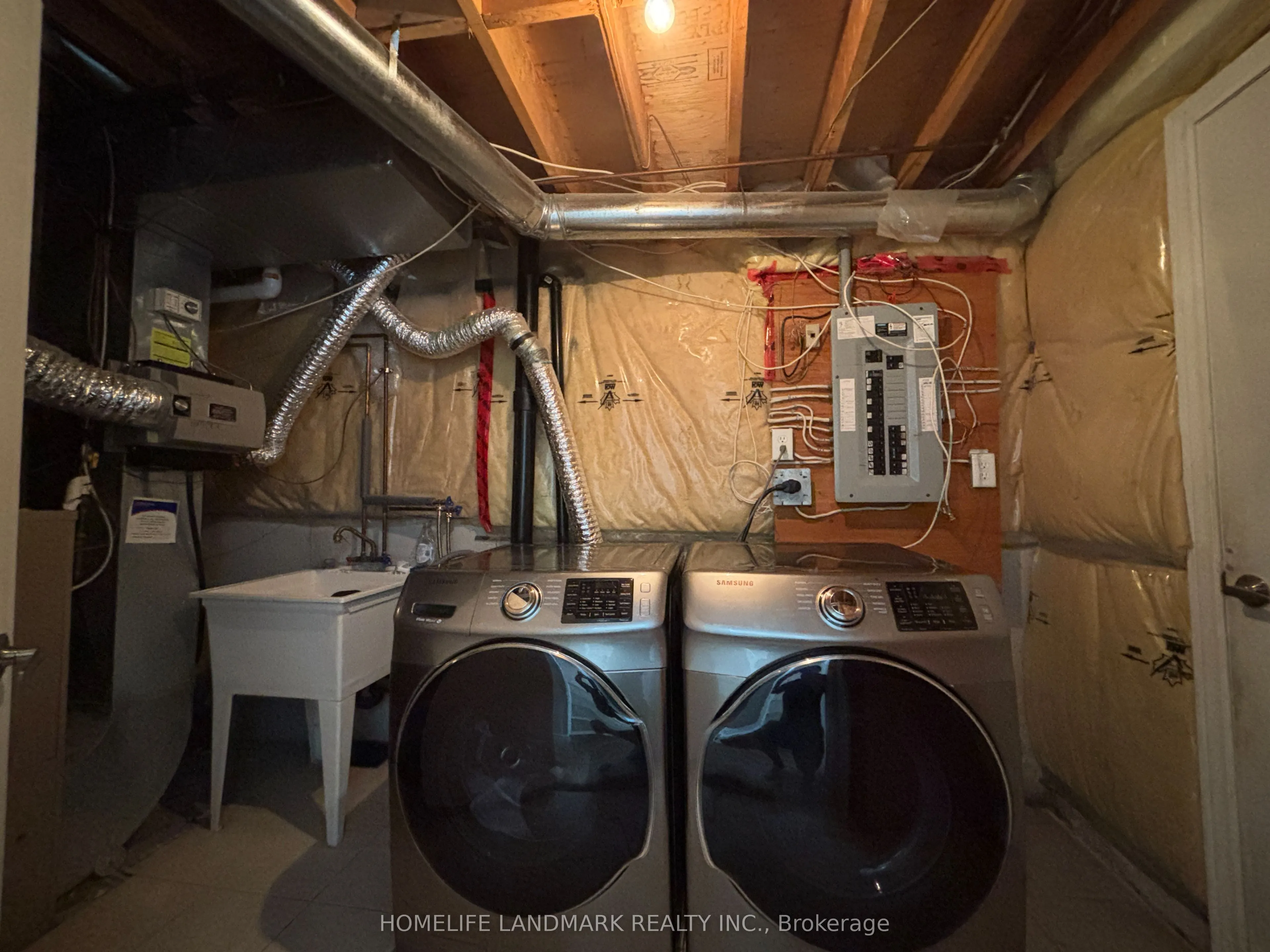 312 Tall Grass Trail