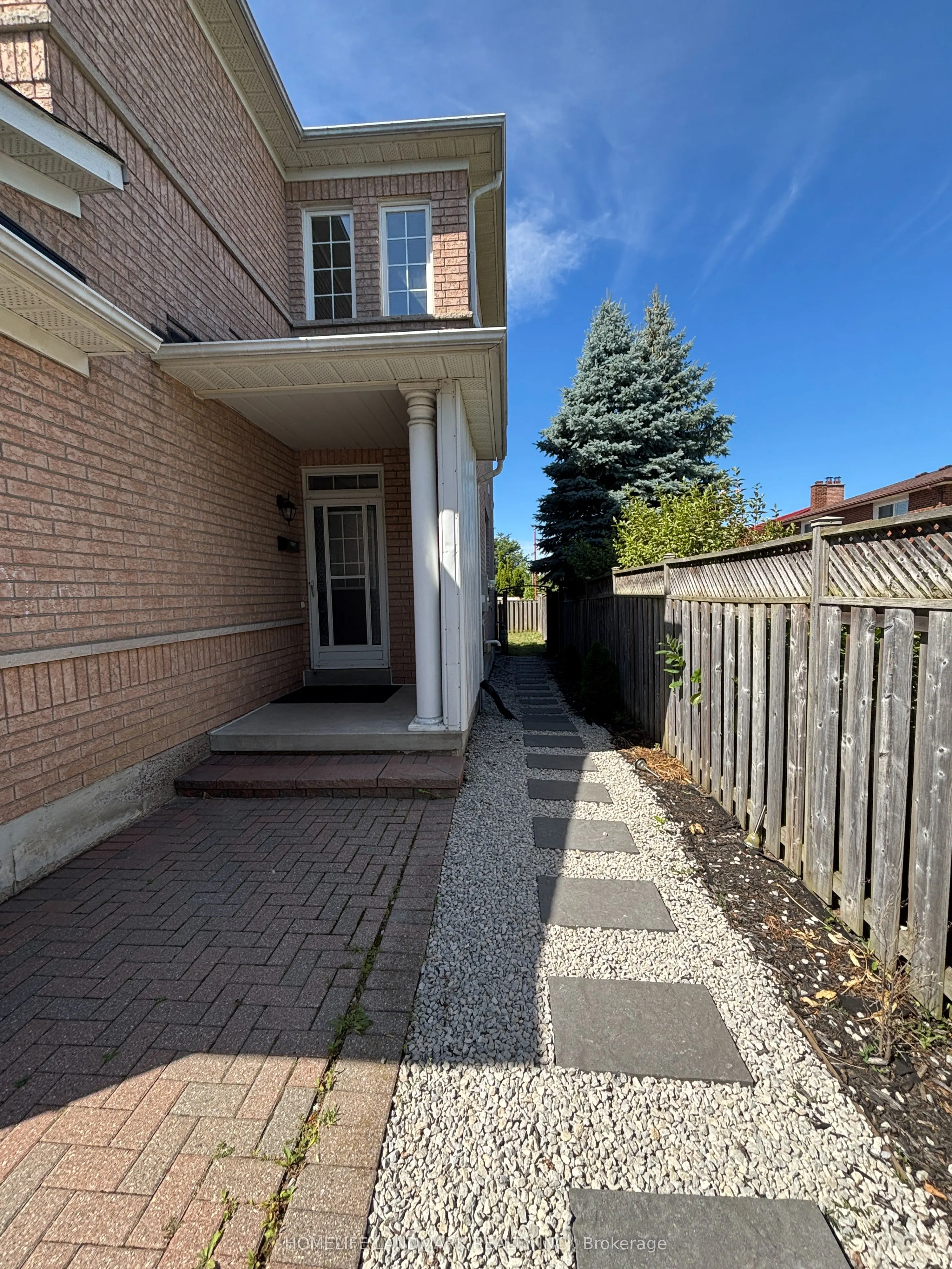 312 Tall Grass Trail