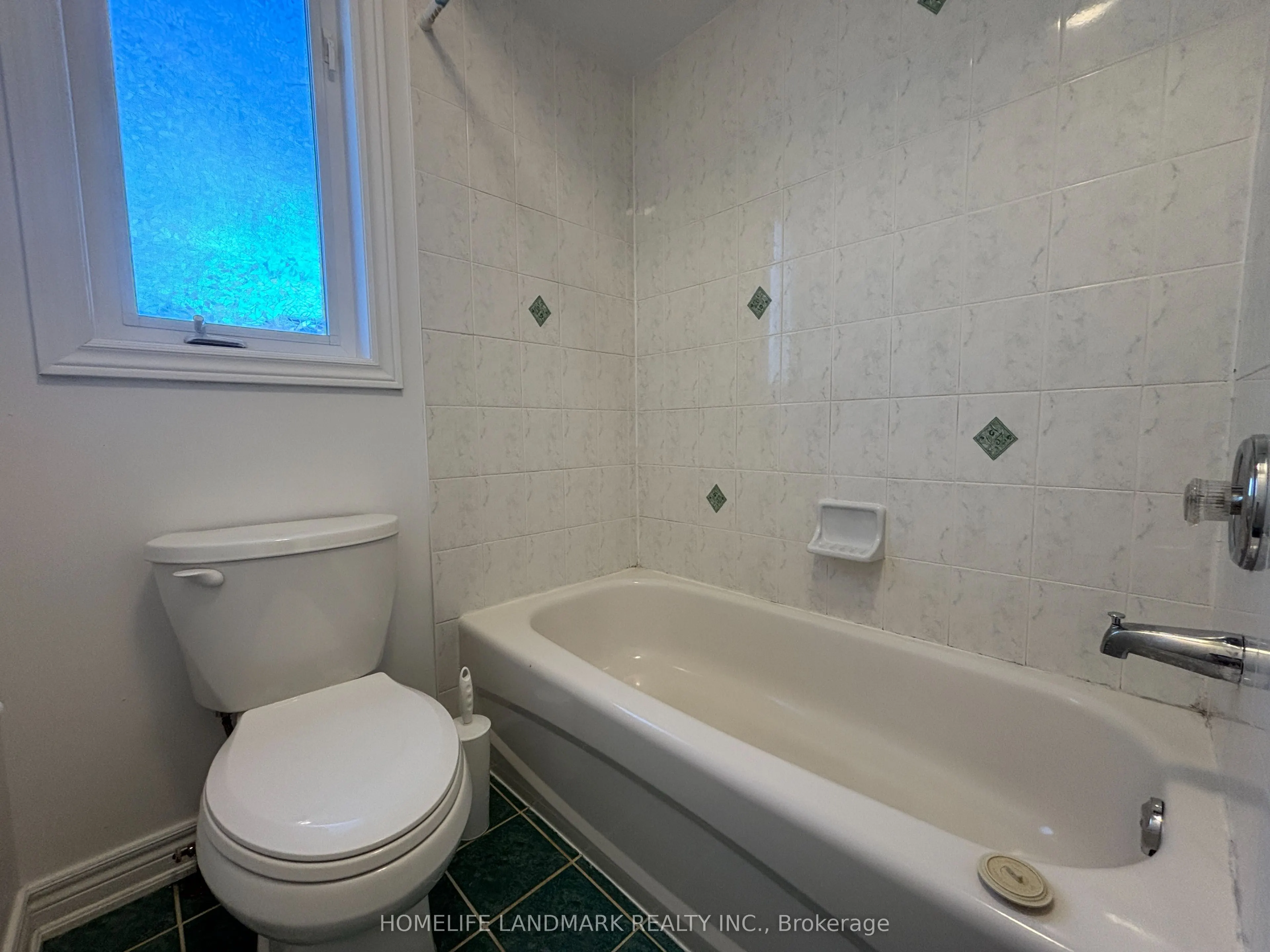 312 Tall Grass Trail
