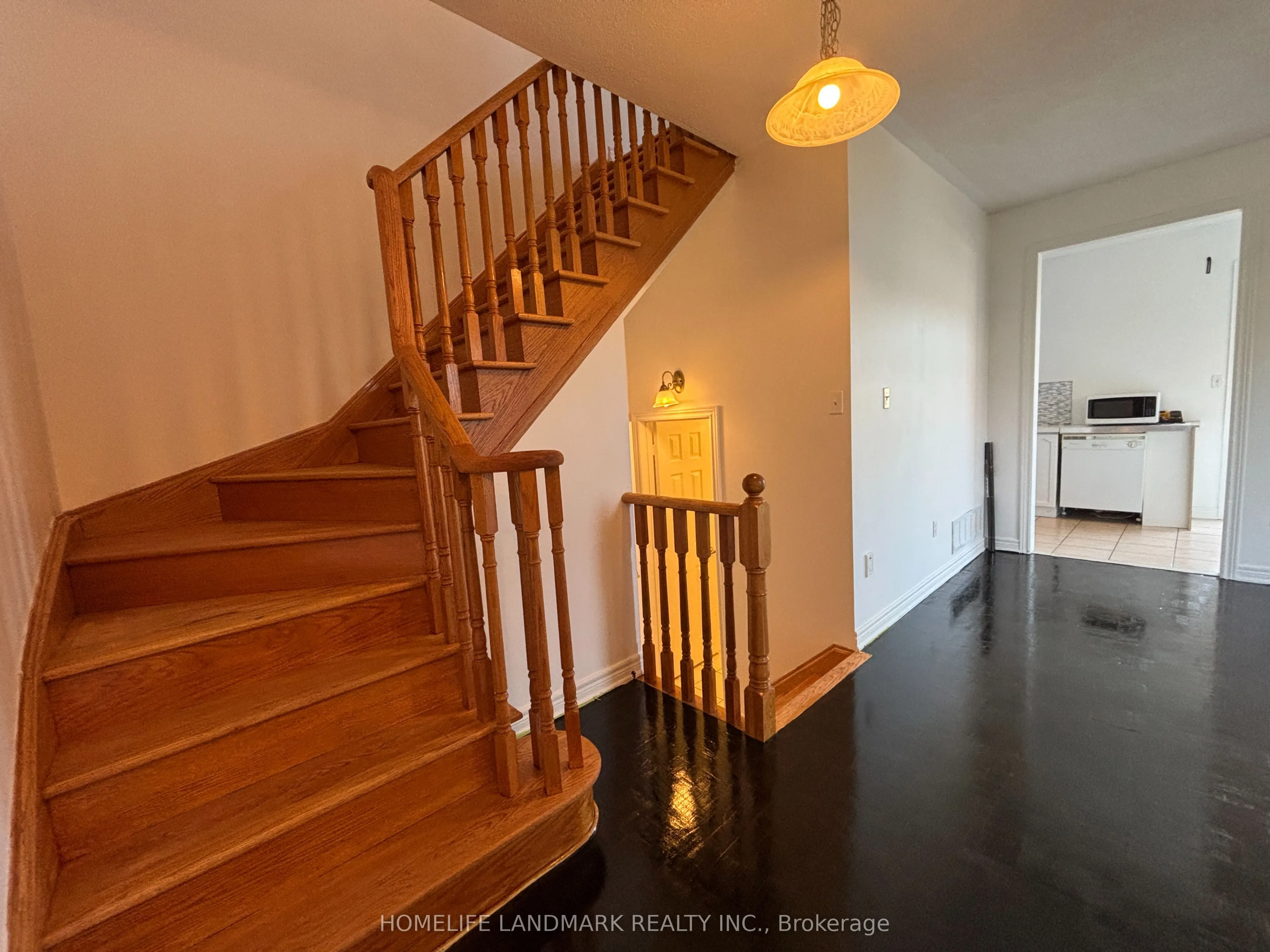 312 Tall Grass Trail