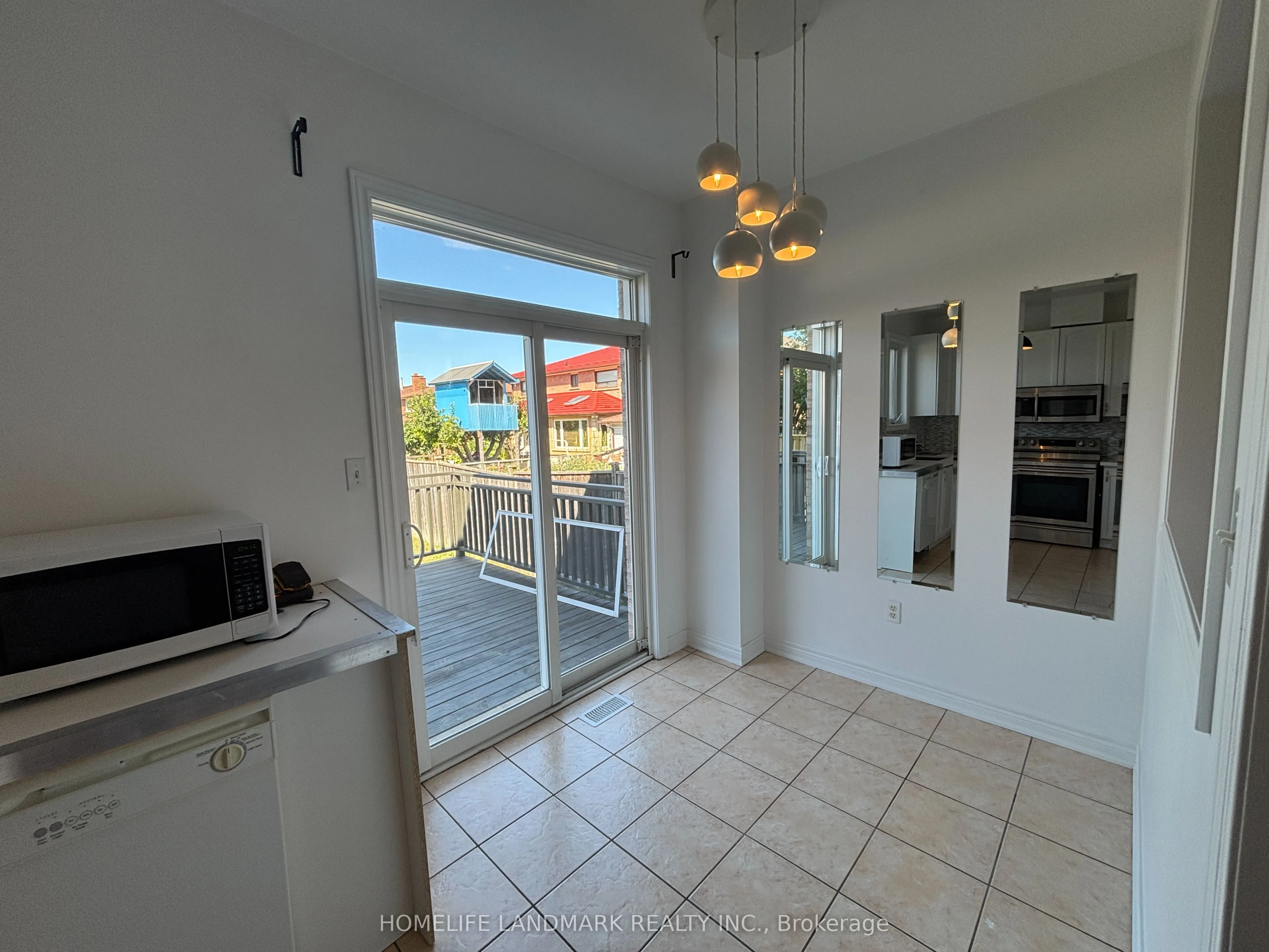 312 Tall Grass Trail