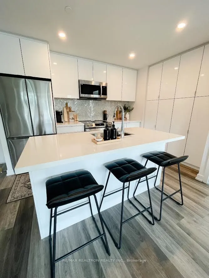 415 Sea Ray Avenue, #320