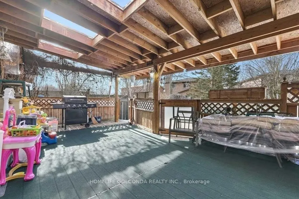 129 Kerr Boulevard