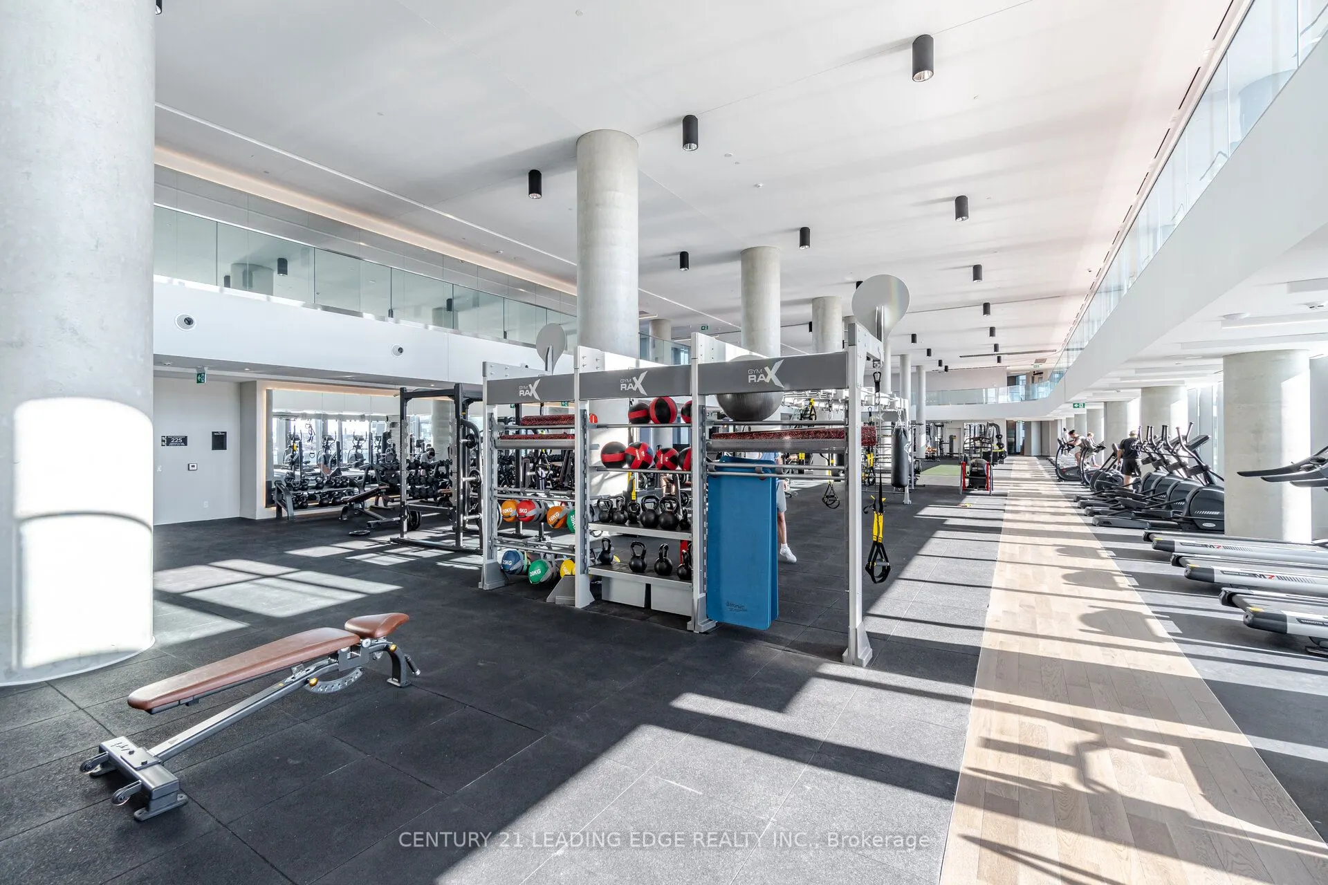 1000 Portage Parkway, #4902