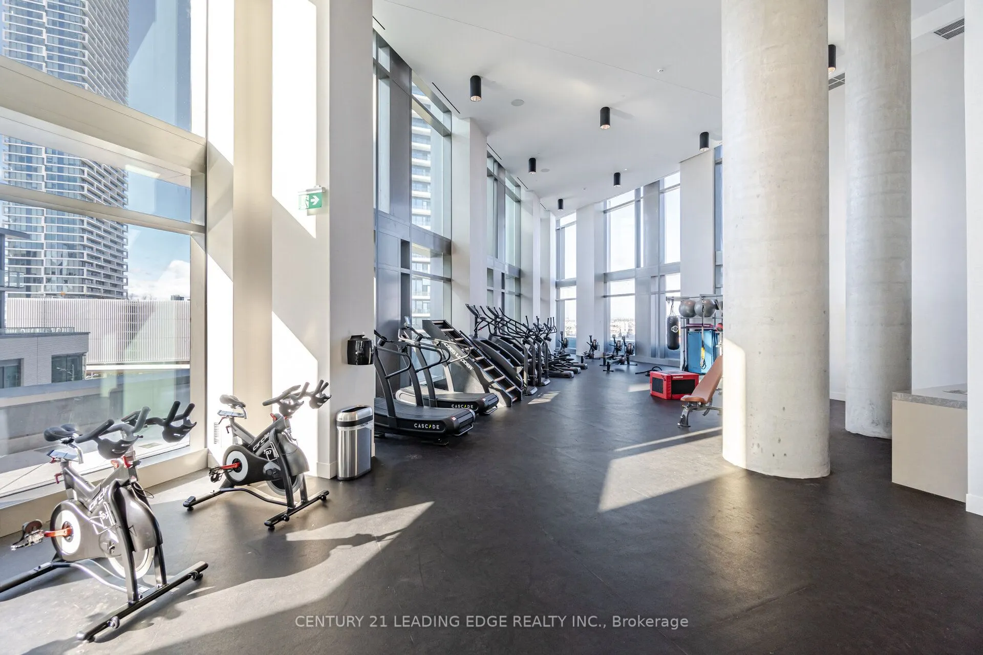 1000 Portage Parkway, #4902