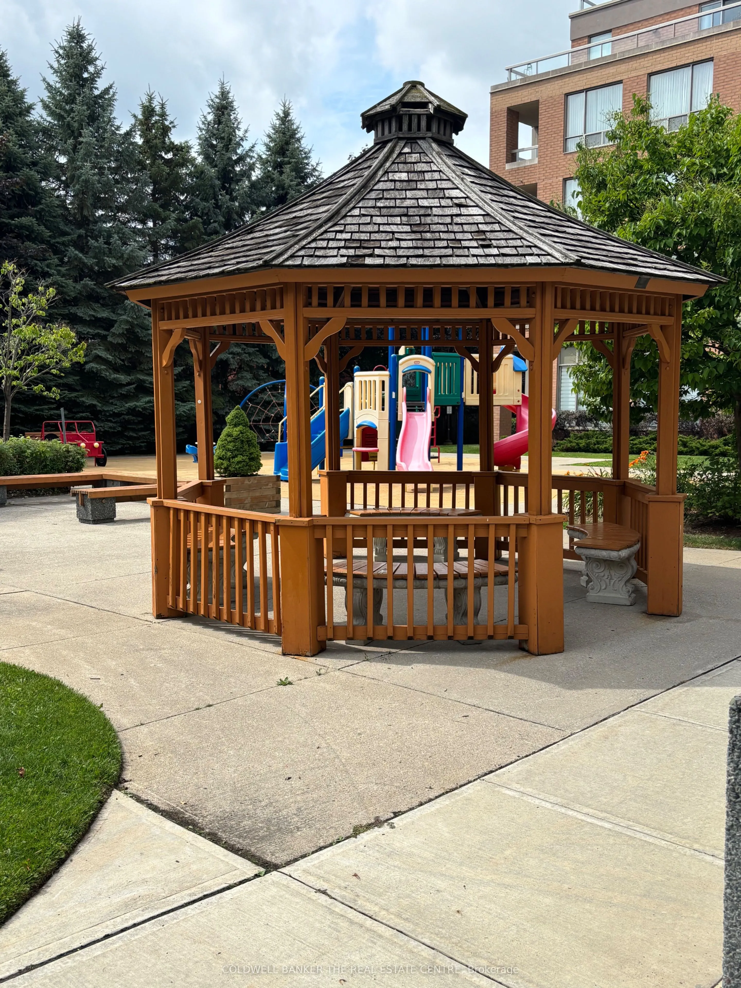 29 Northern Hts Drive, #301