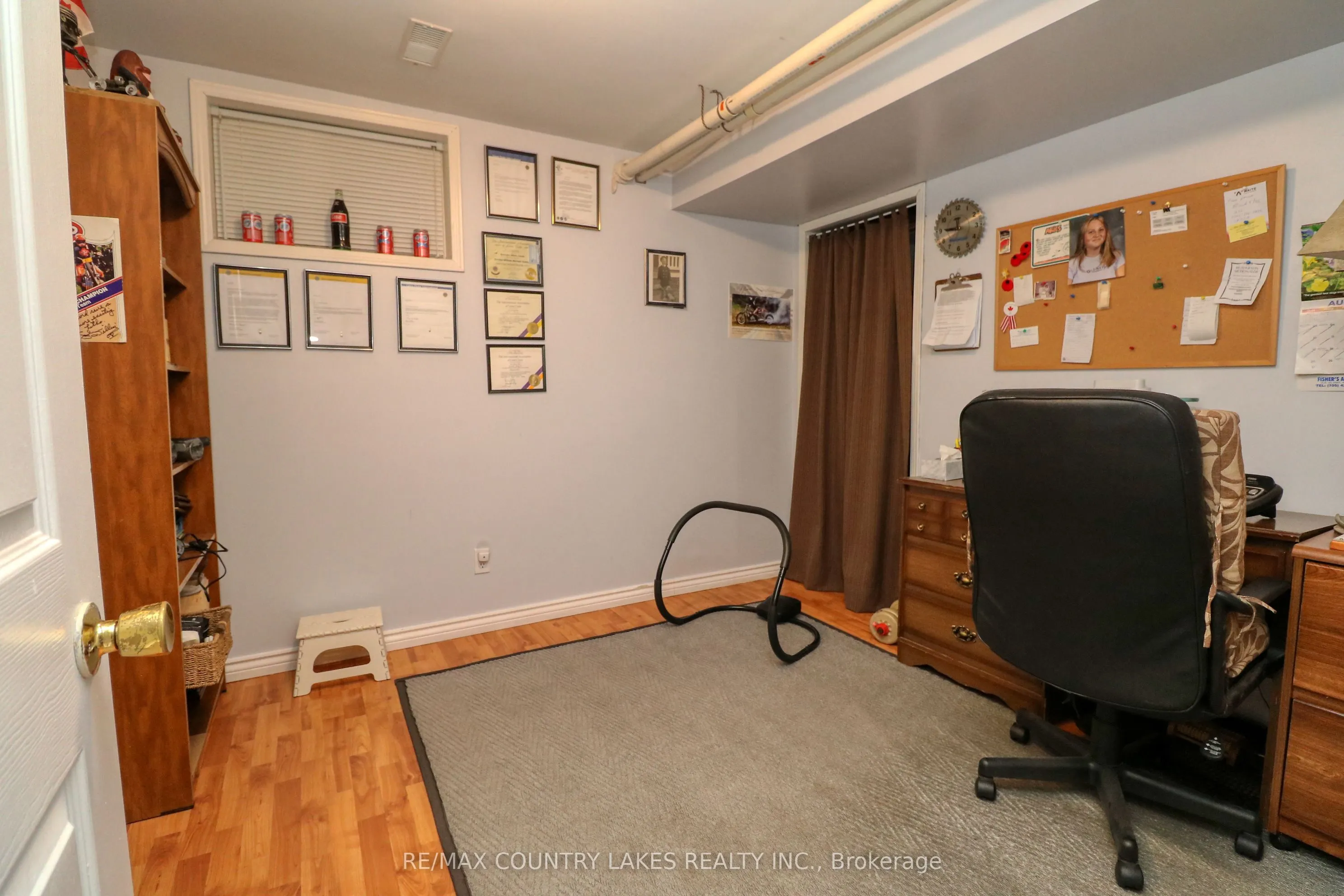 588 Main Street E