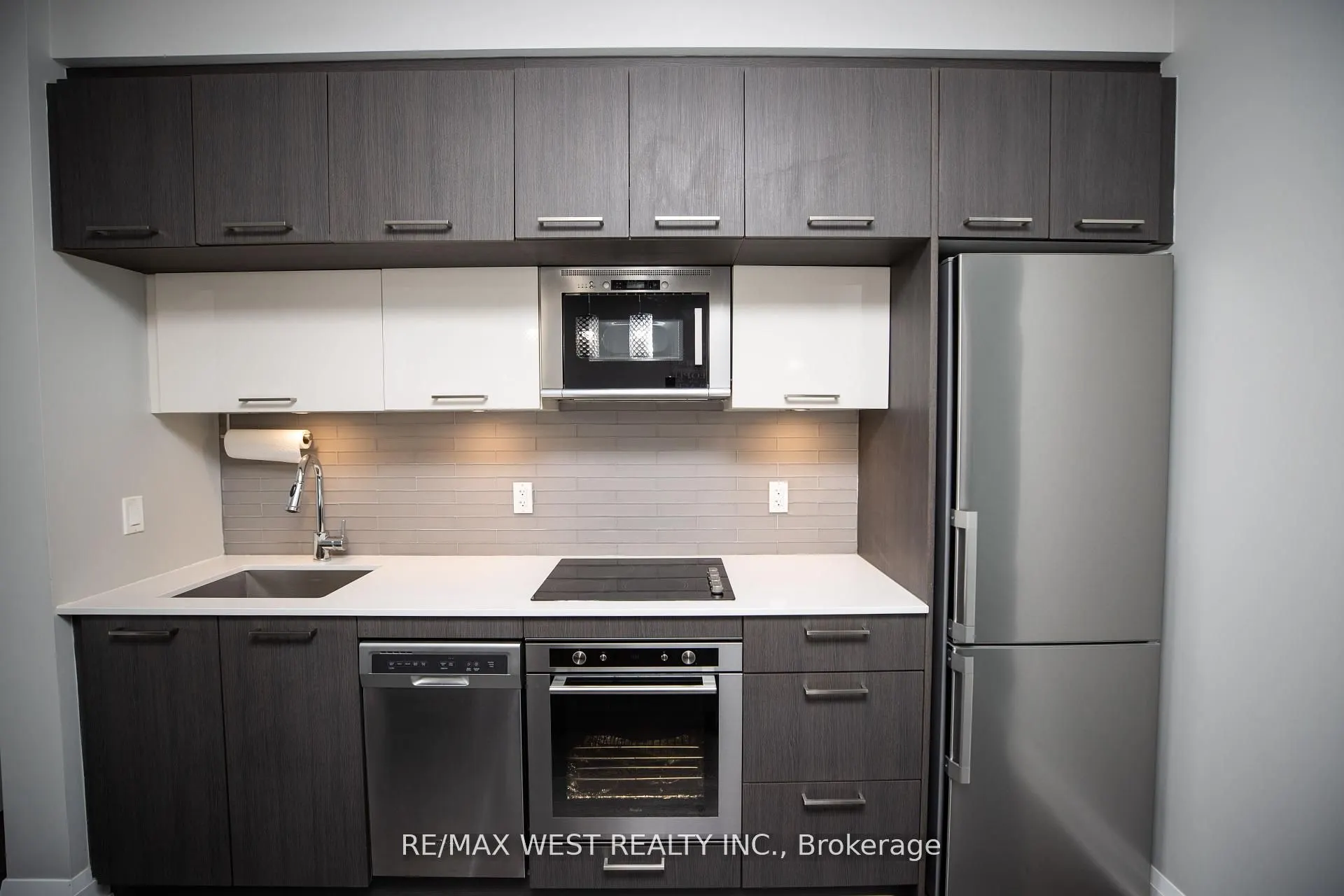 4800 Highway 7 Road, #222