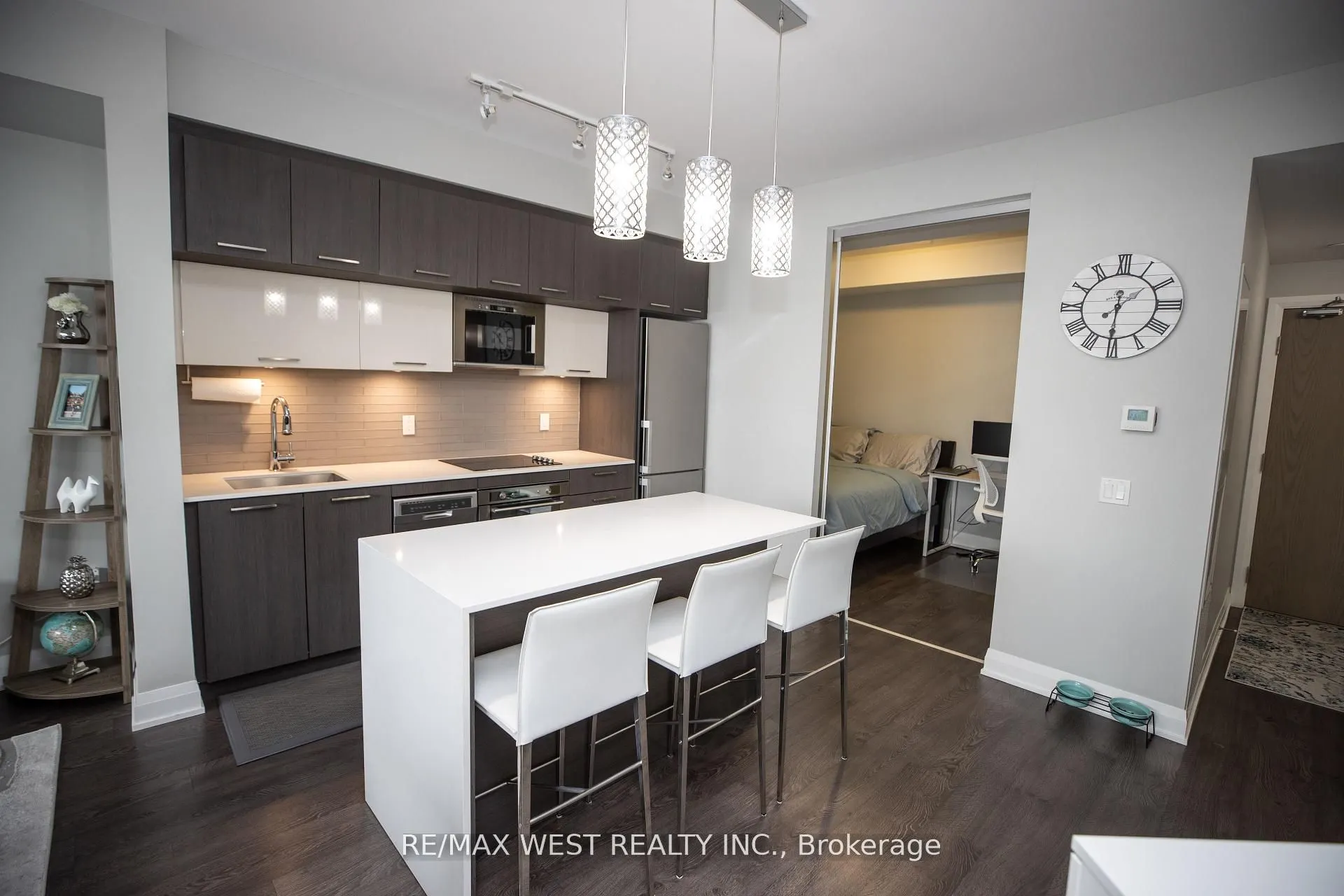 4800 Highway 7 Road, #222
