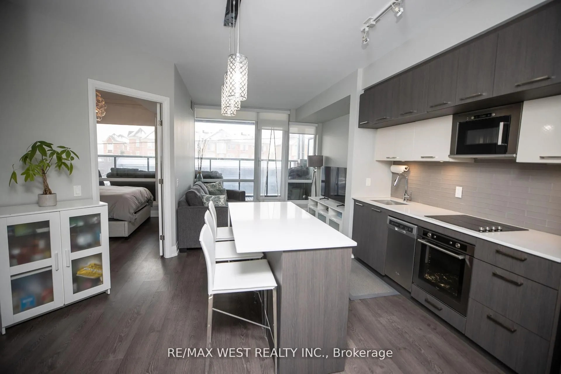 4800 Highway 7 Road, #222