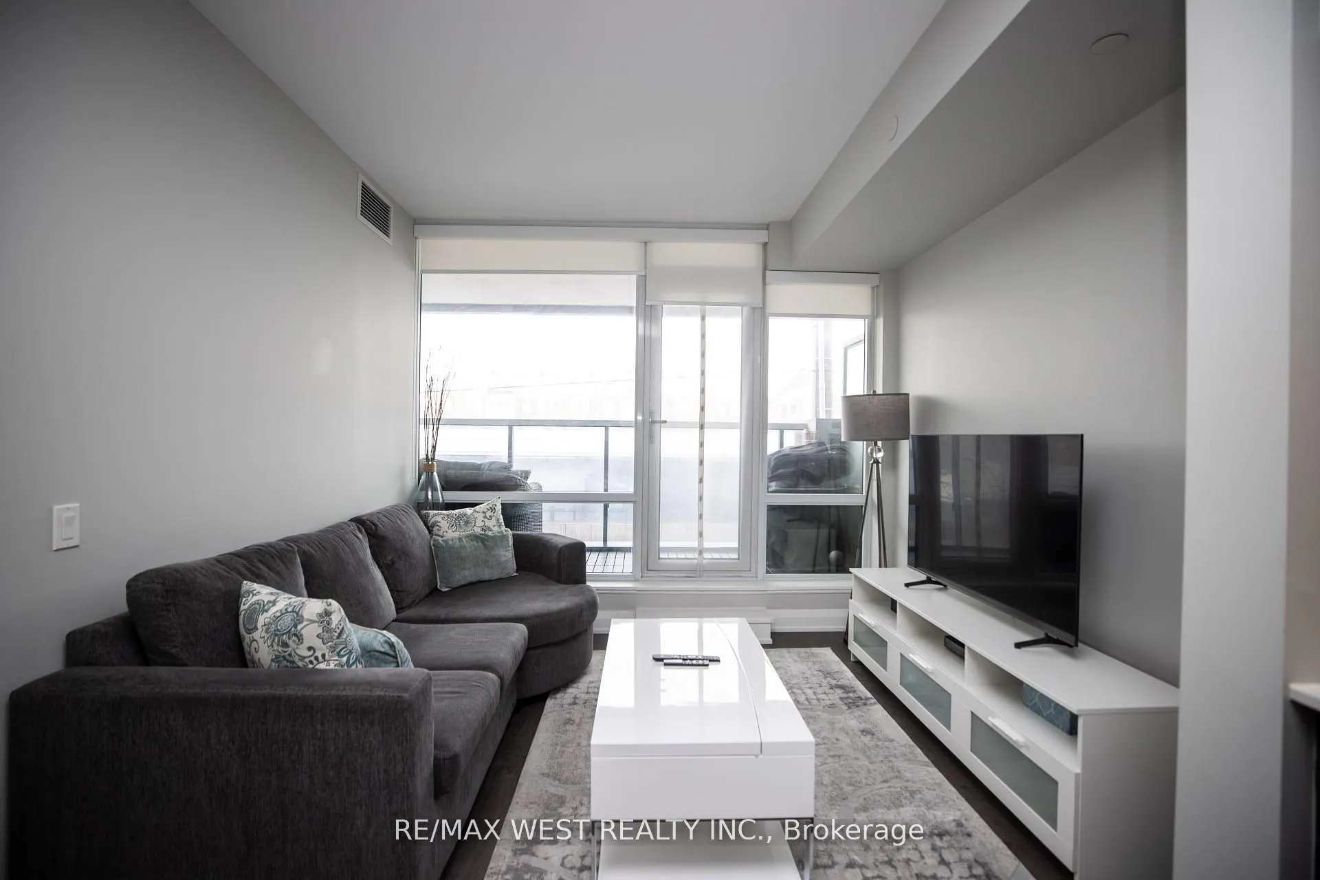 4800 Hwy 7 Road, #222