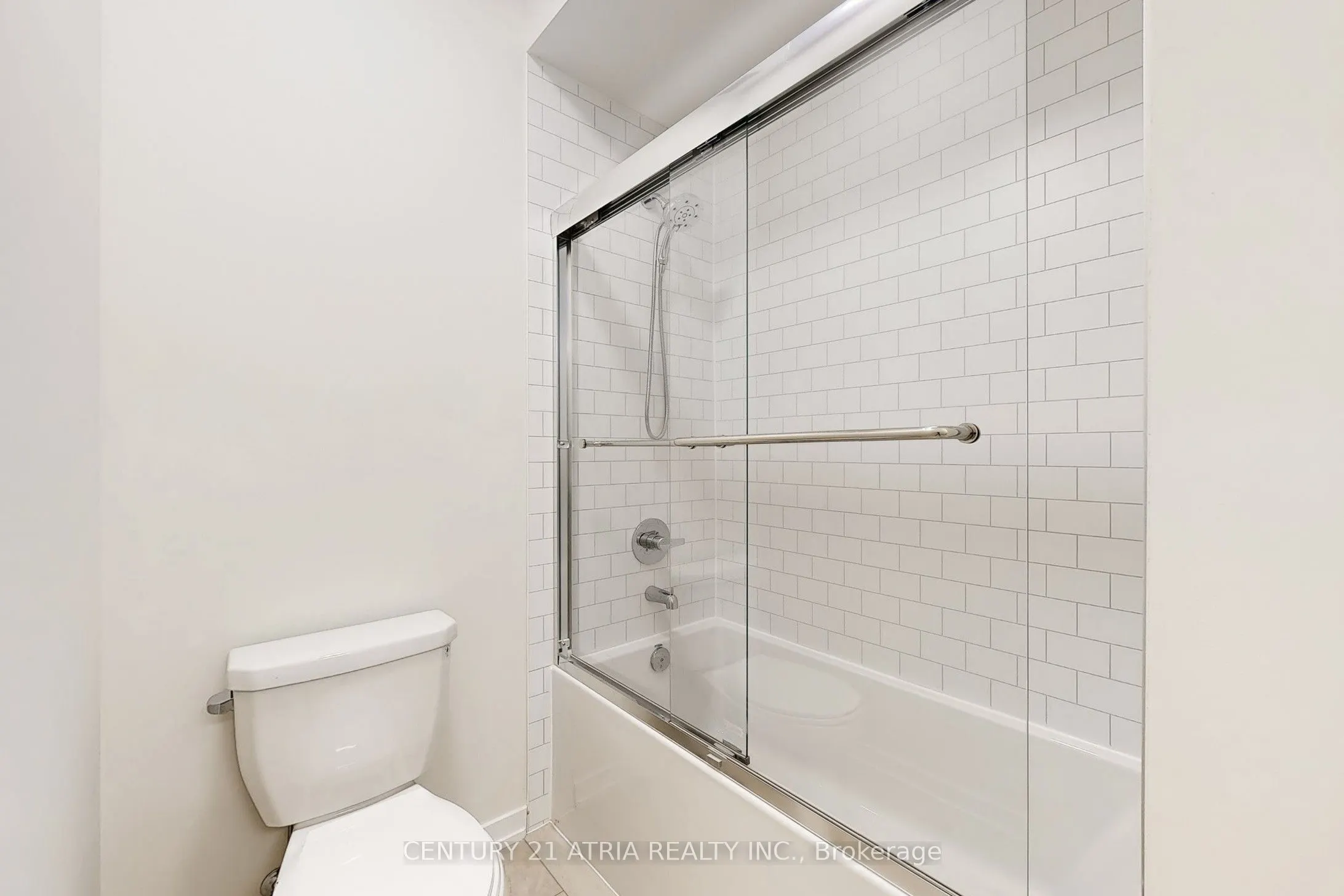 52 Matawin Lane, #52