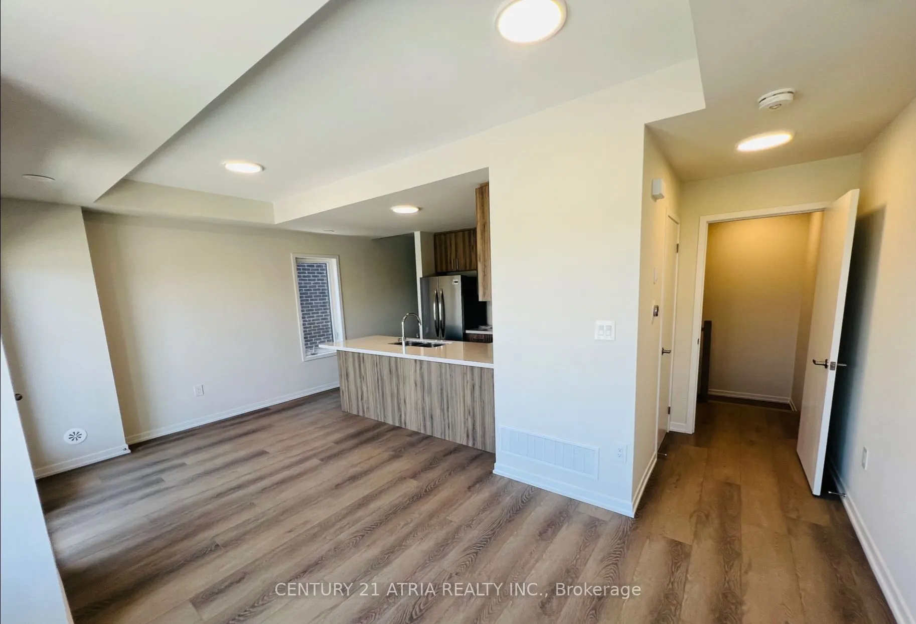 52 Matawin Lane, #52