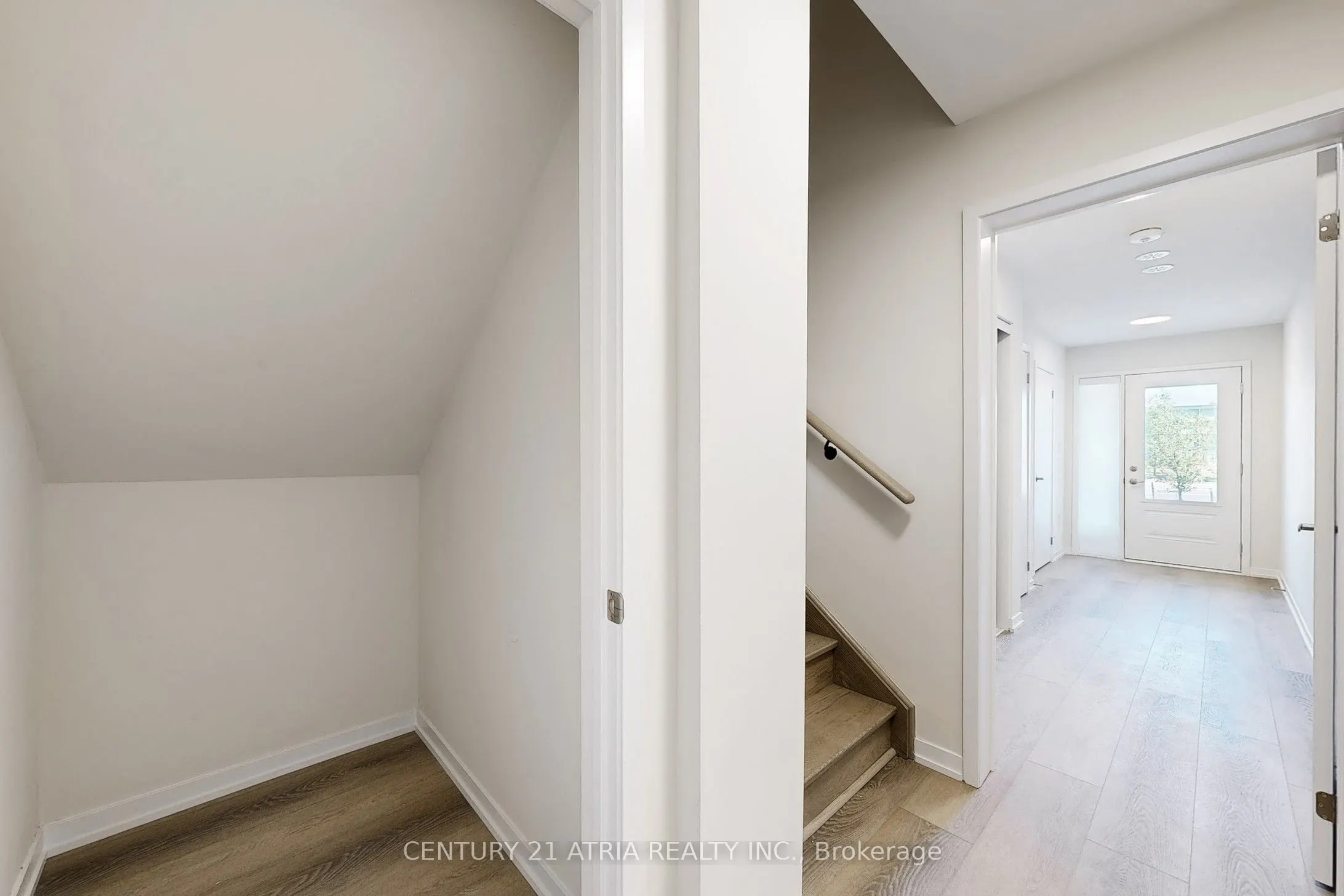 52 Matawin Lane, #52