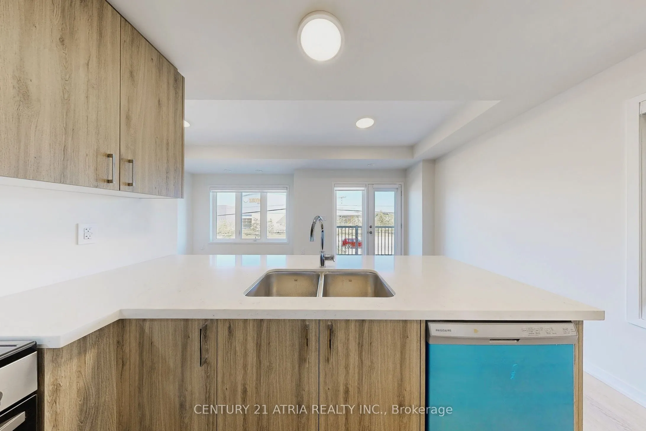 52 Matawin Lane, #52