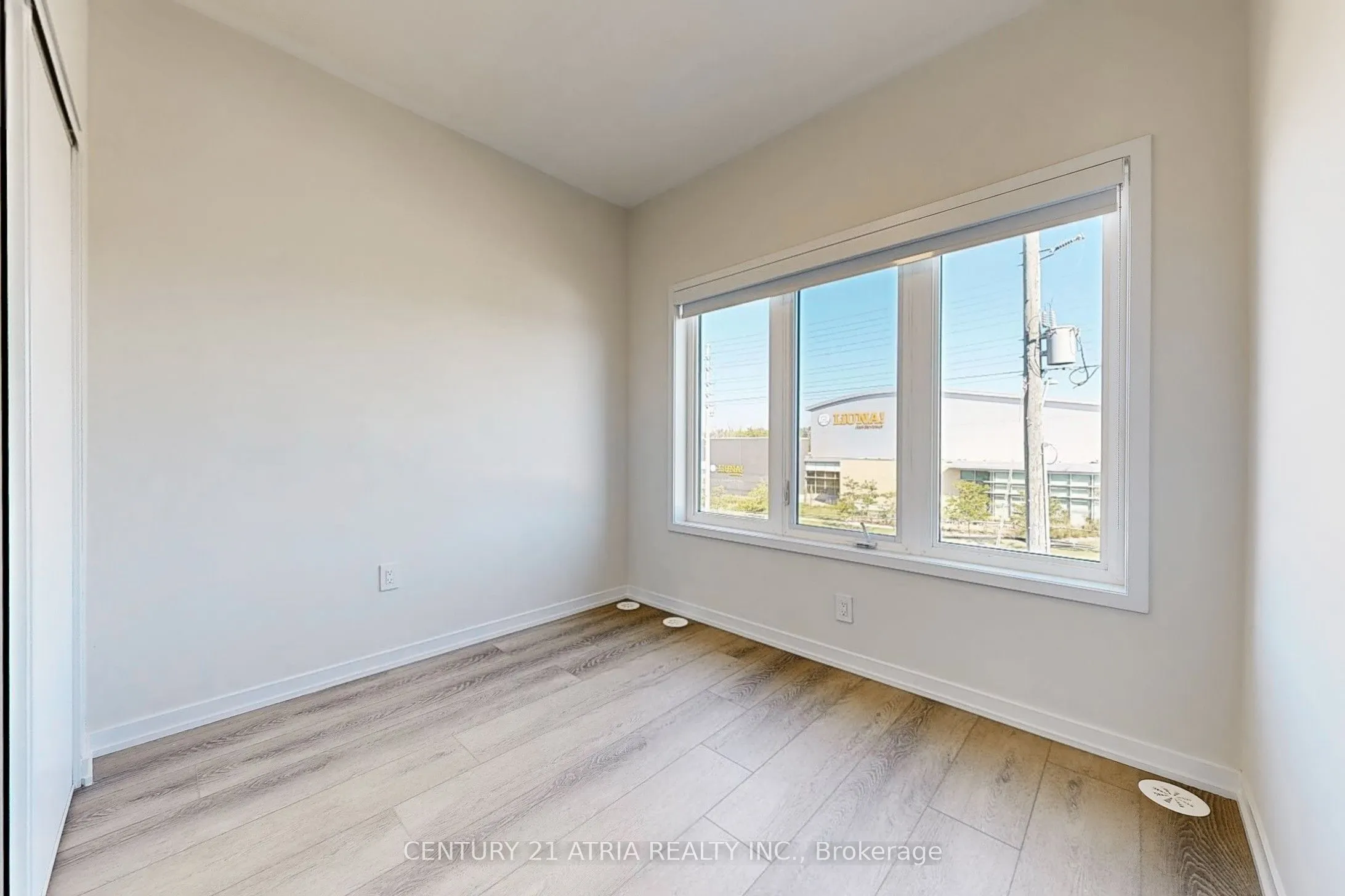 52 Matawin Lane, #52